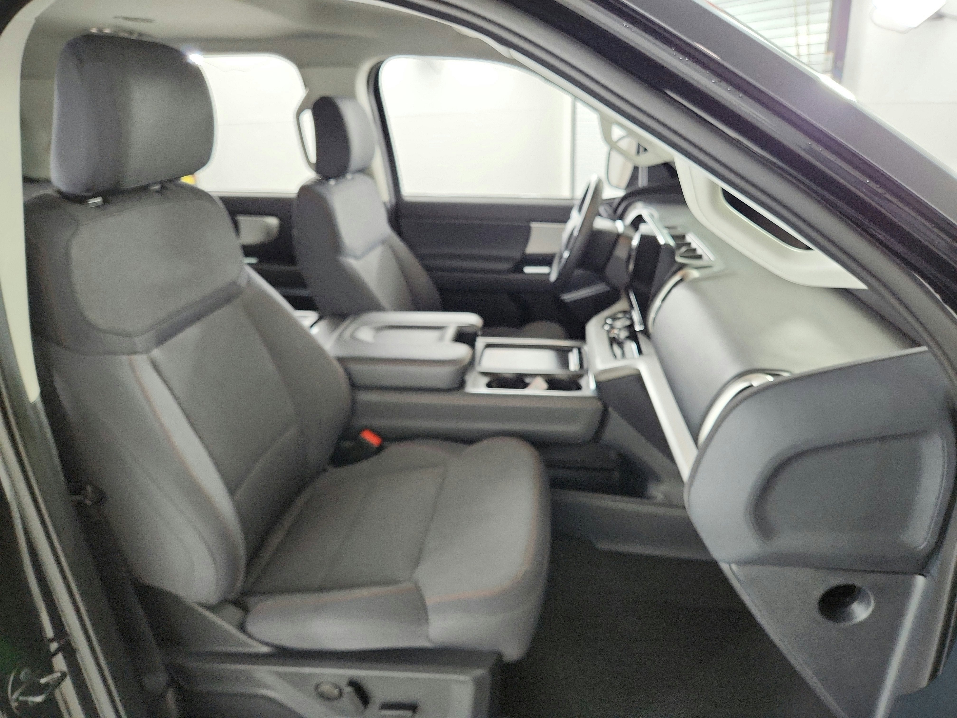 2025 Ford Expedition Max Active MAX