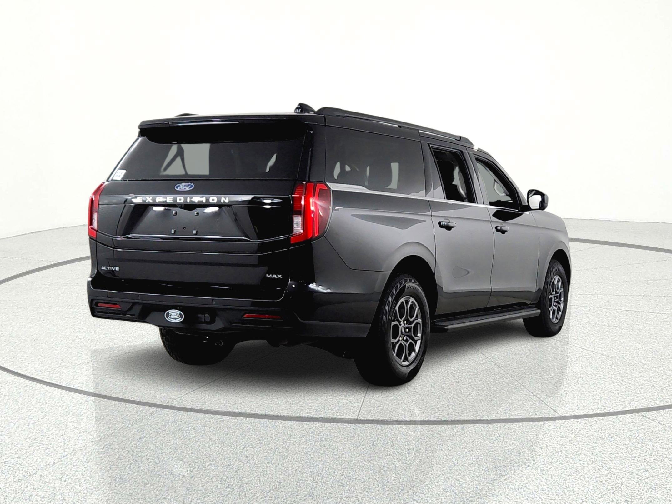 2025 Ford Expedition Max Active MAX