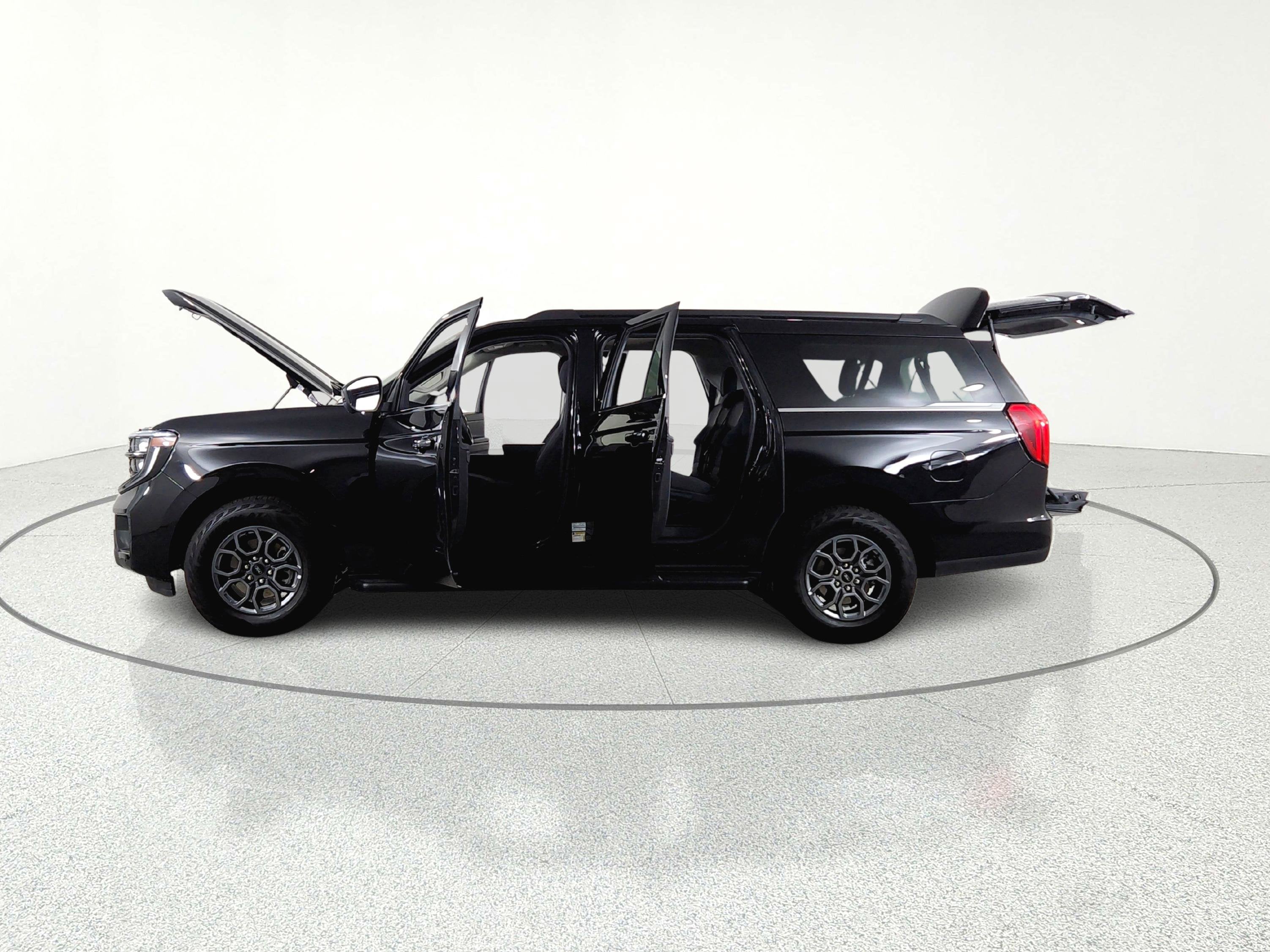 2025 Ford Expedition Max Active MAX