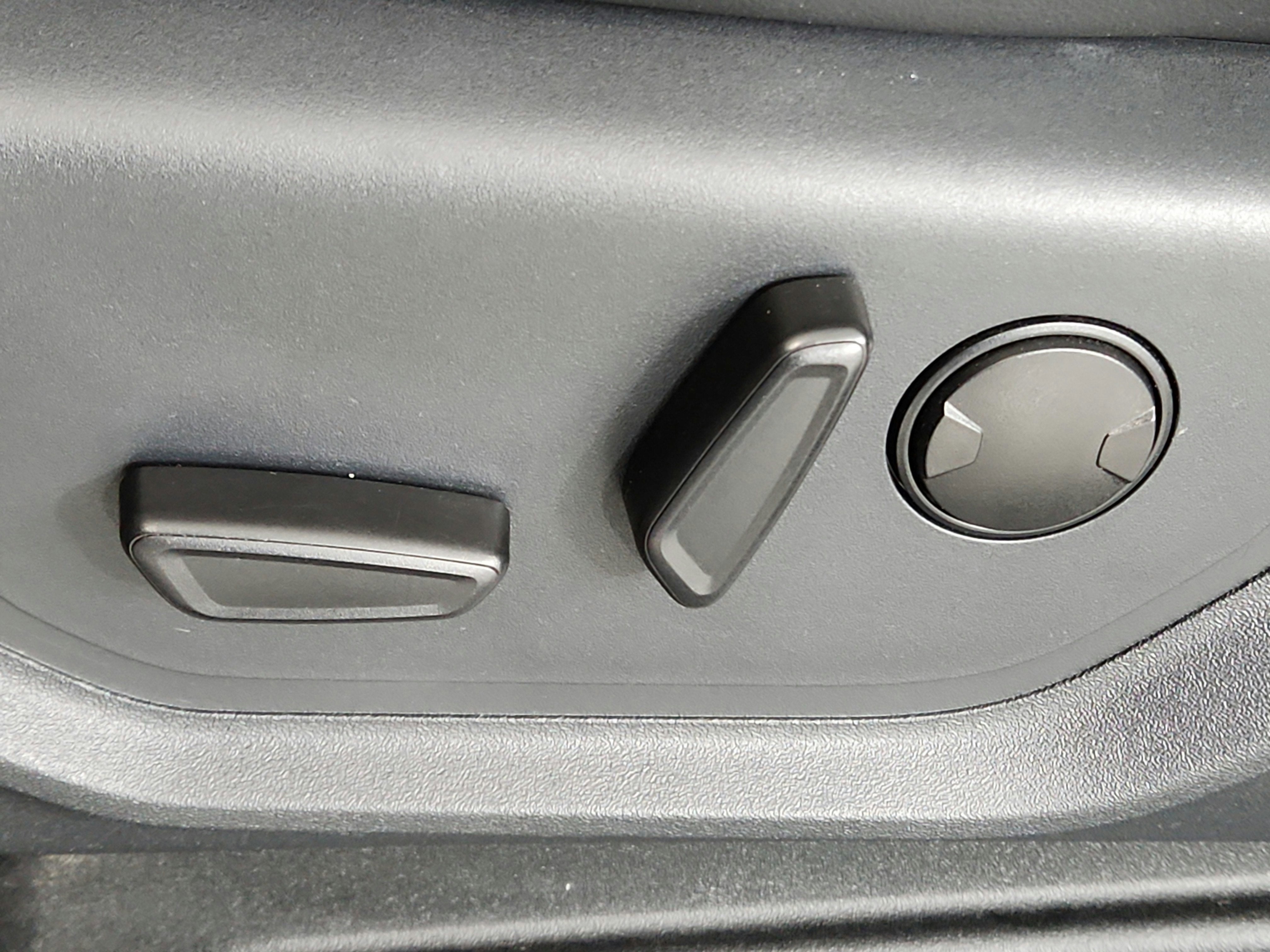 2024 Ford Expedition Max XLT MAX