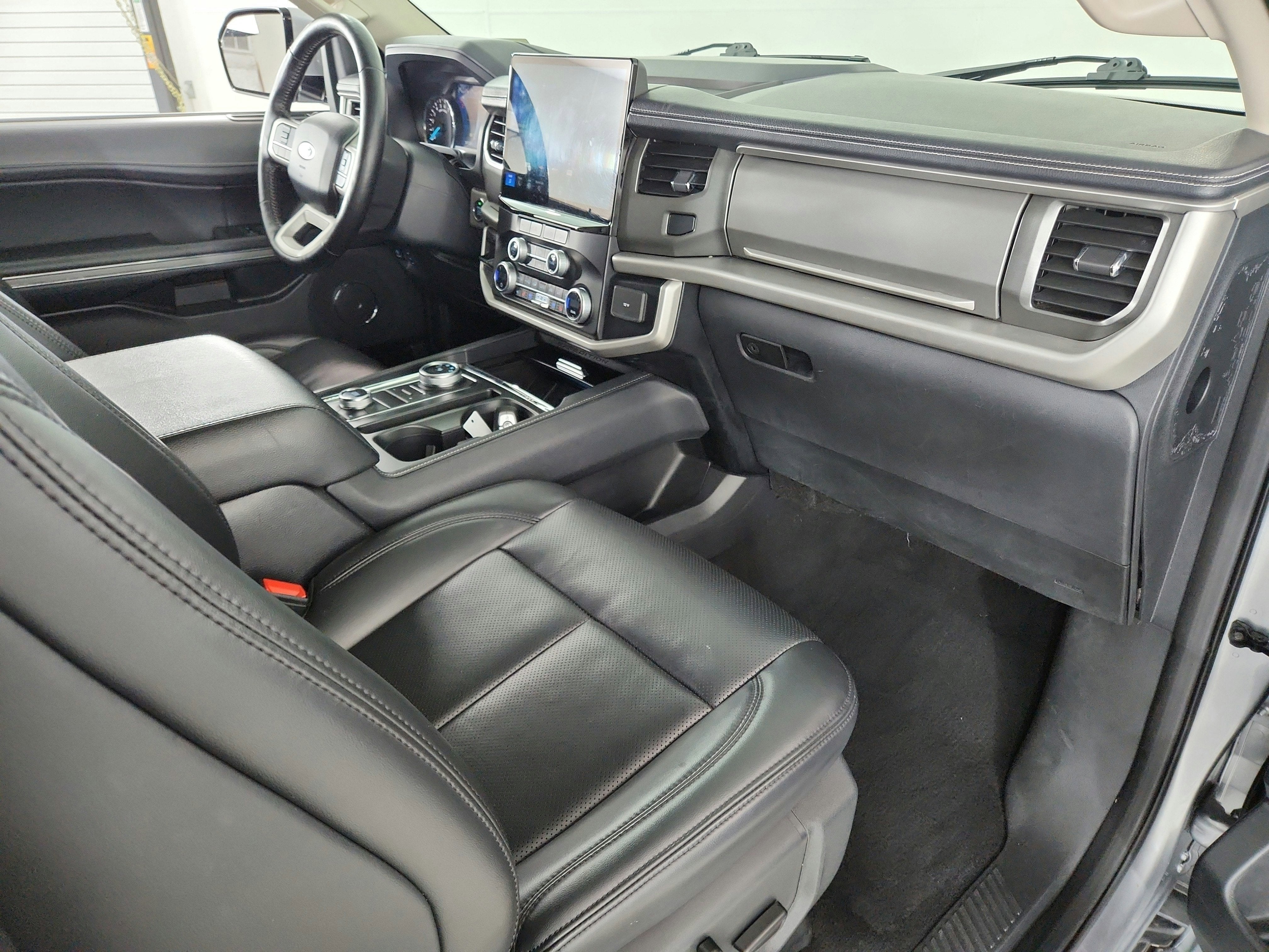 2024 Ford Expedition Max XLT MAX