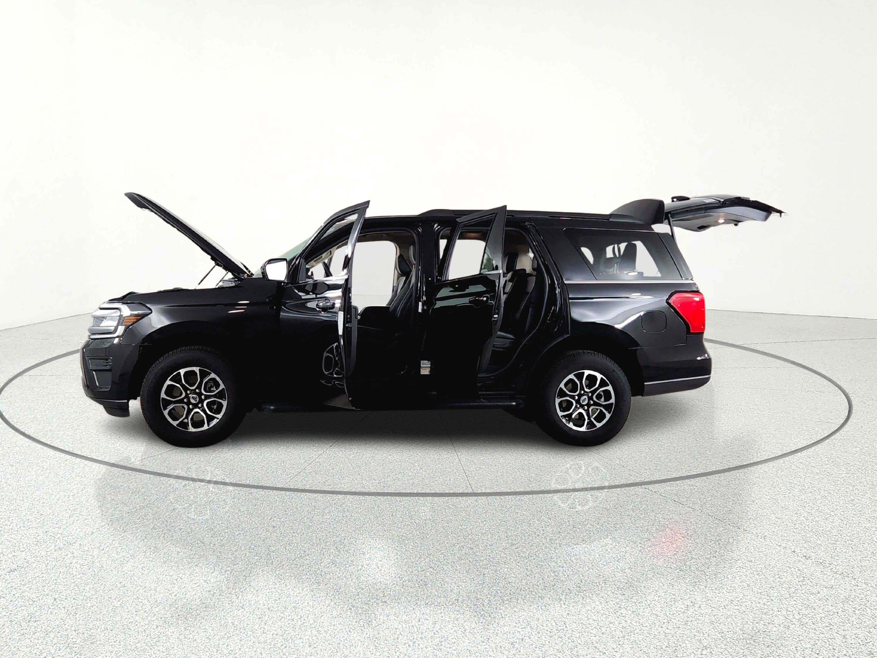 2024 Ford Expedition XLT