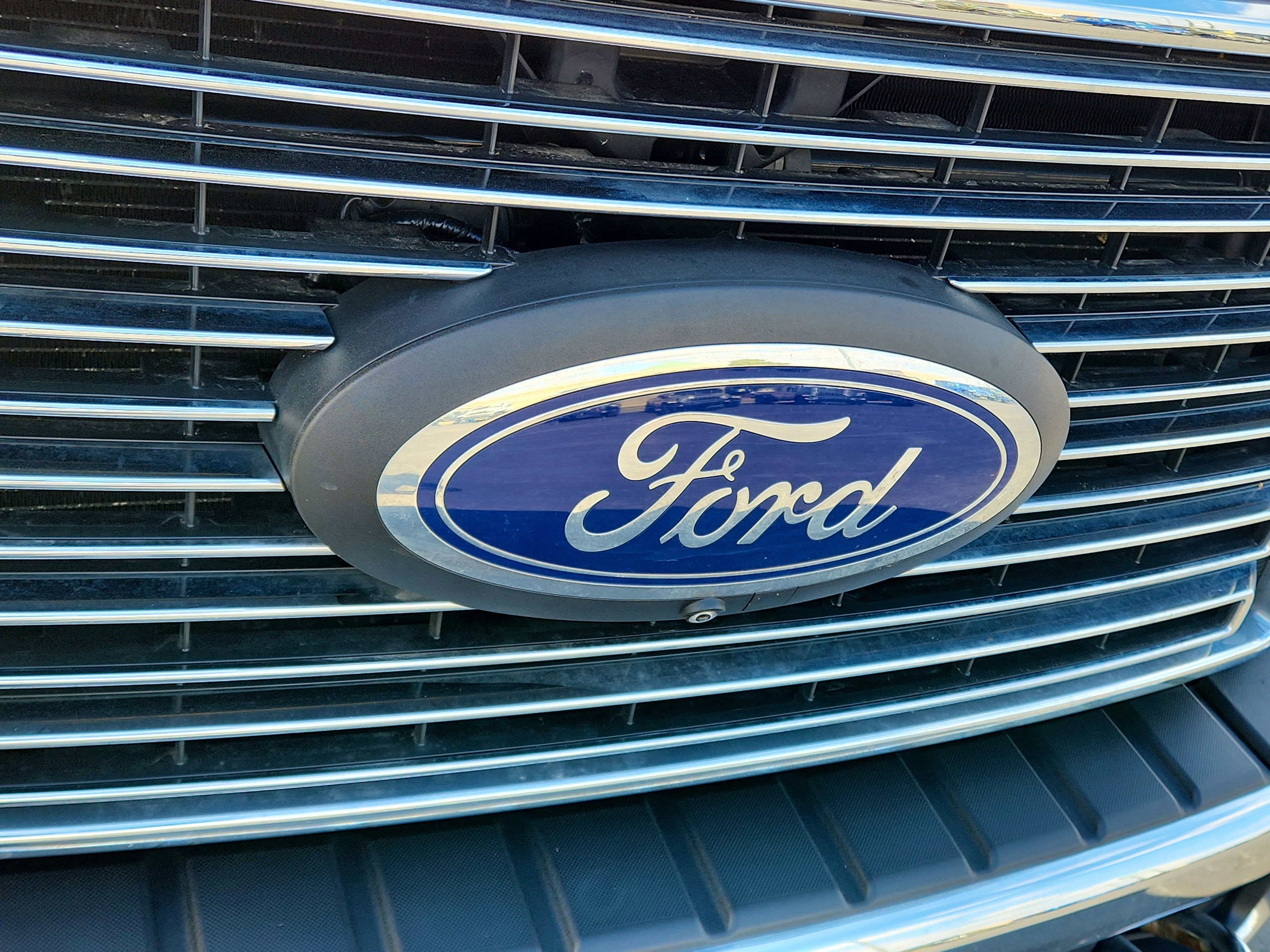 2020 Ford Super Duty F-350 DRW LARIAT