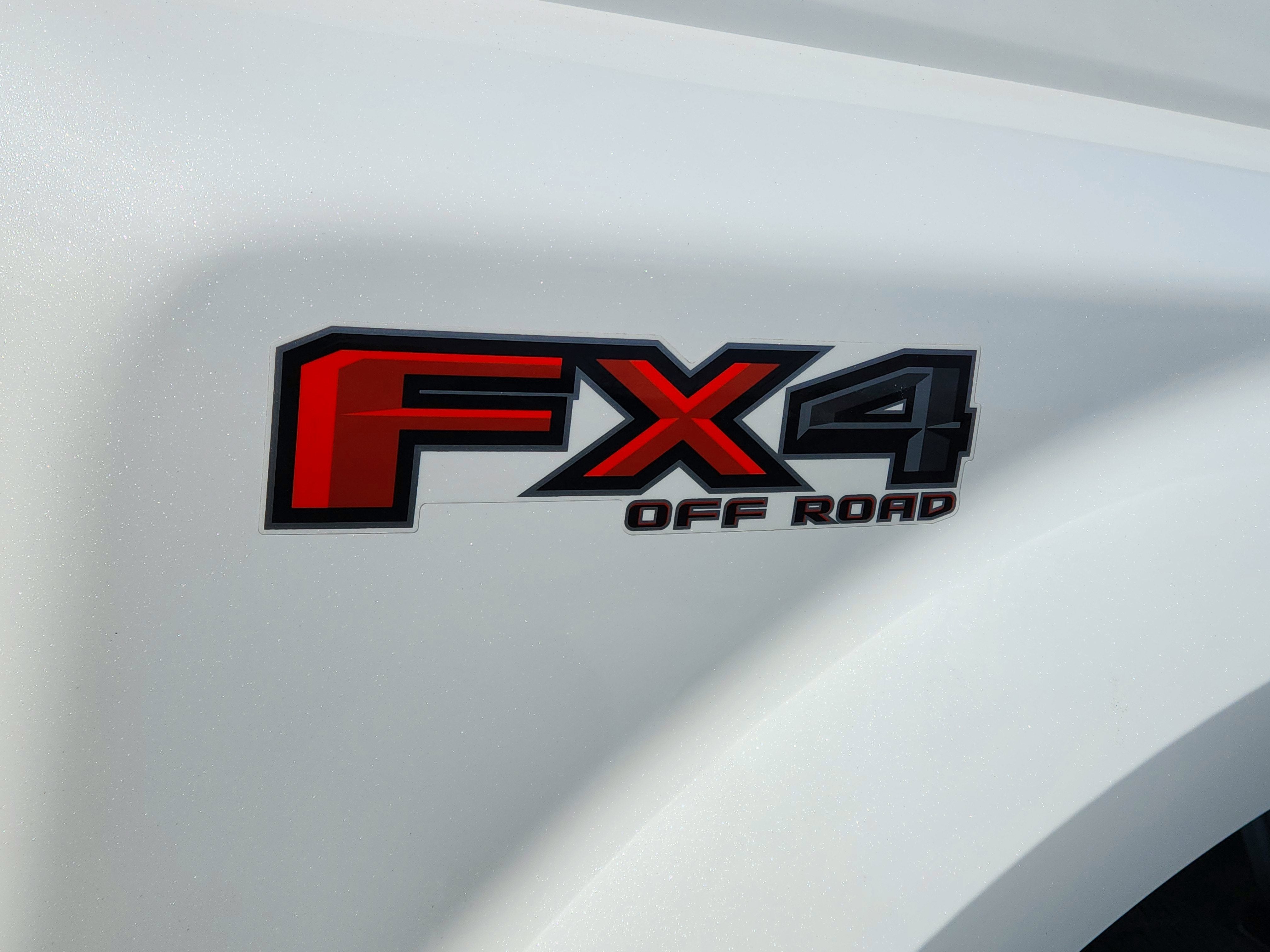 2020 Ford Super Duty F-350 DRW LARIAT