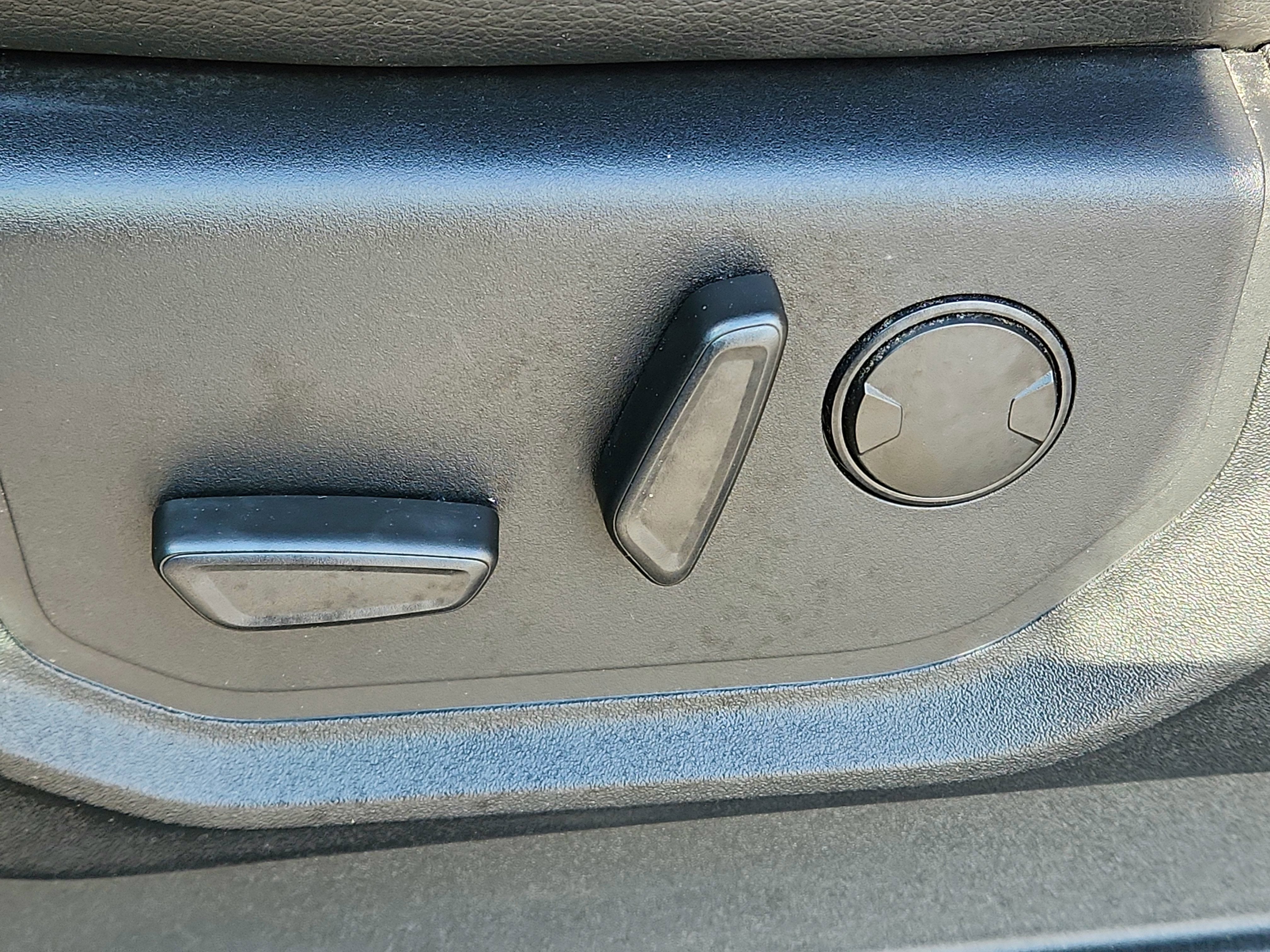 2020 Ford Super Duty F-350 DRW LARIAT