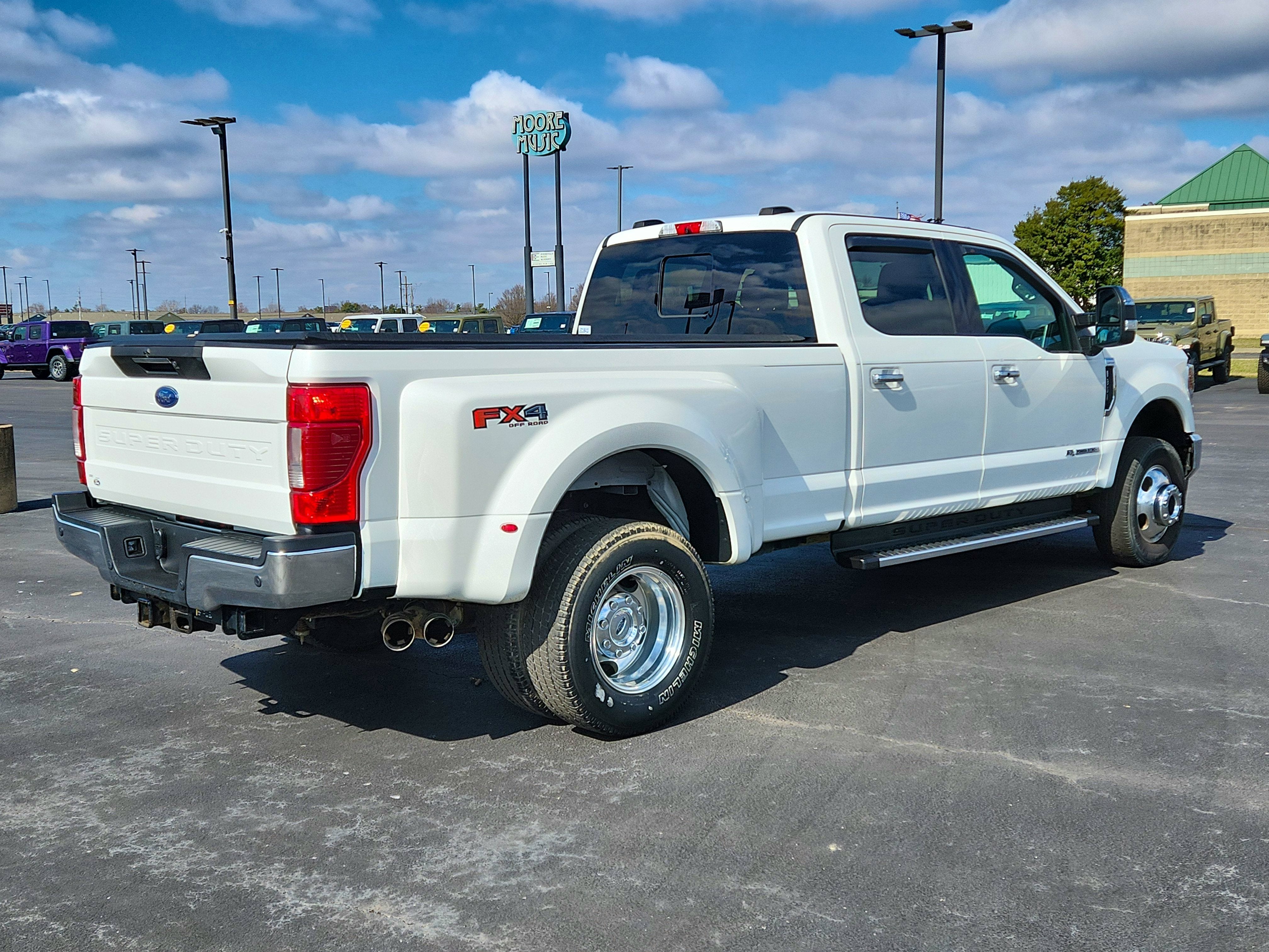 2020 Ford Super Duty F-350 DRW LARIAT