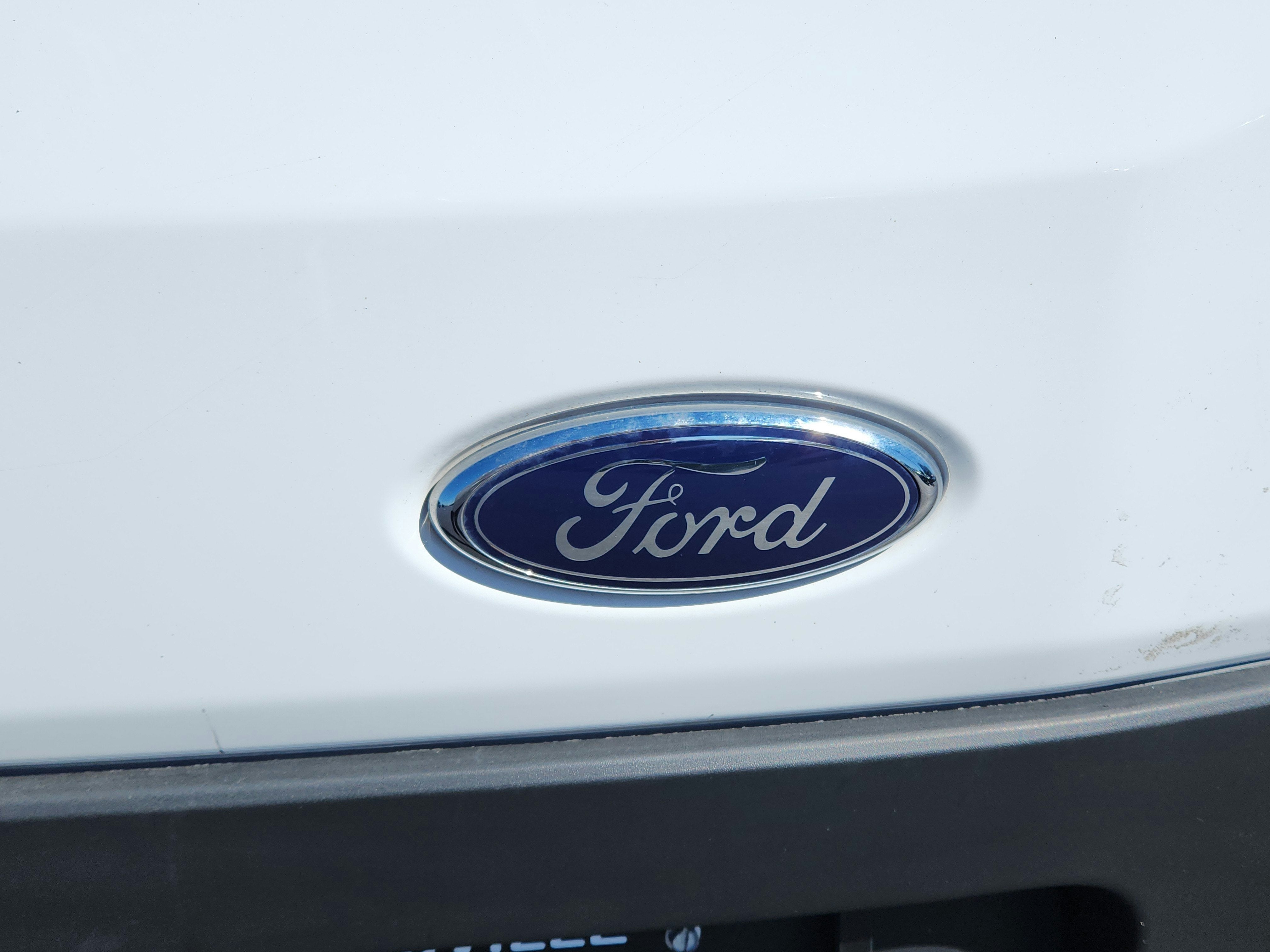 2025 Ford Transit Cargo Van T250