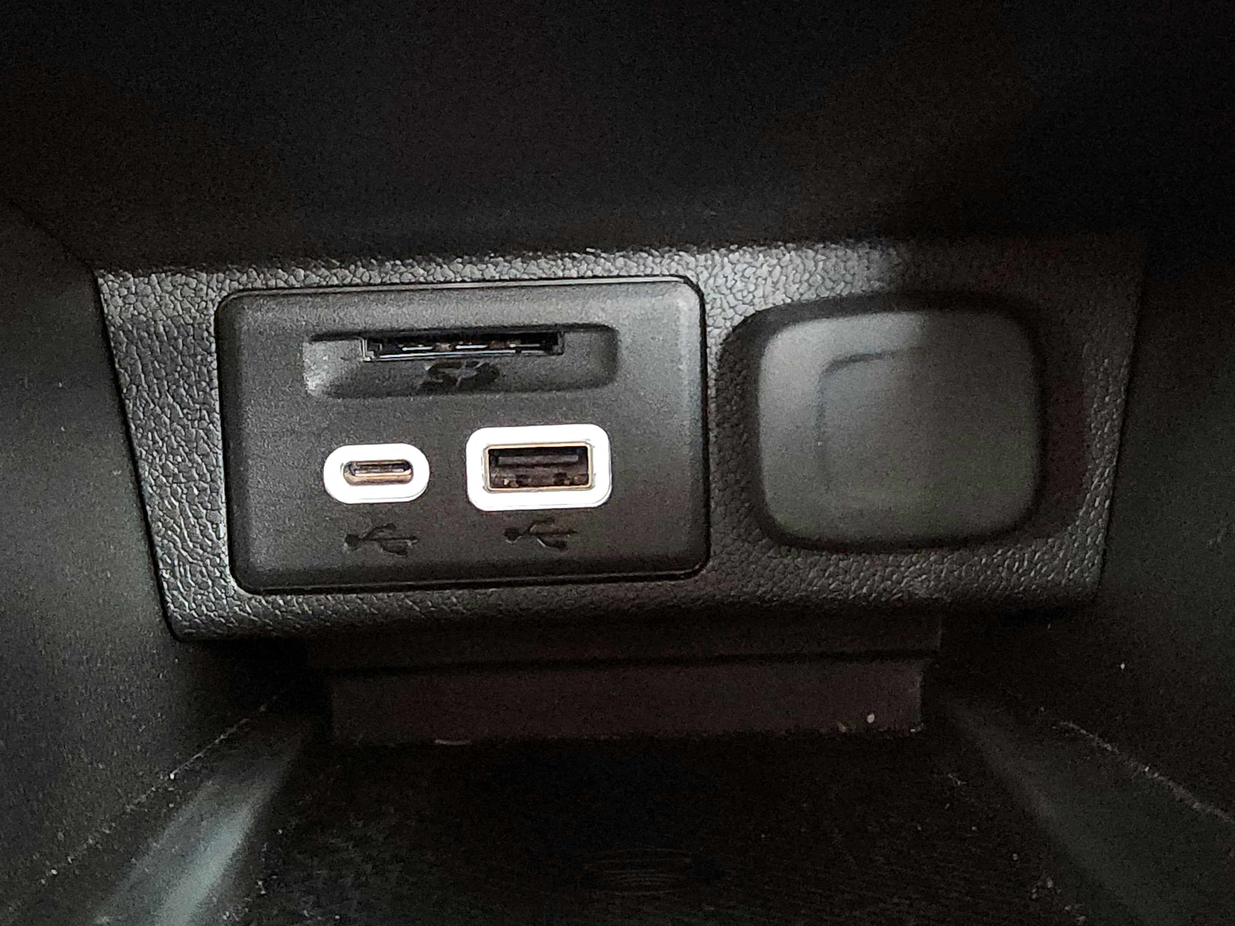2022 Chevrolet Bolt EUV FWD LT