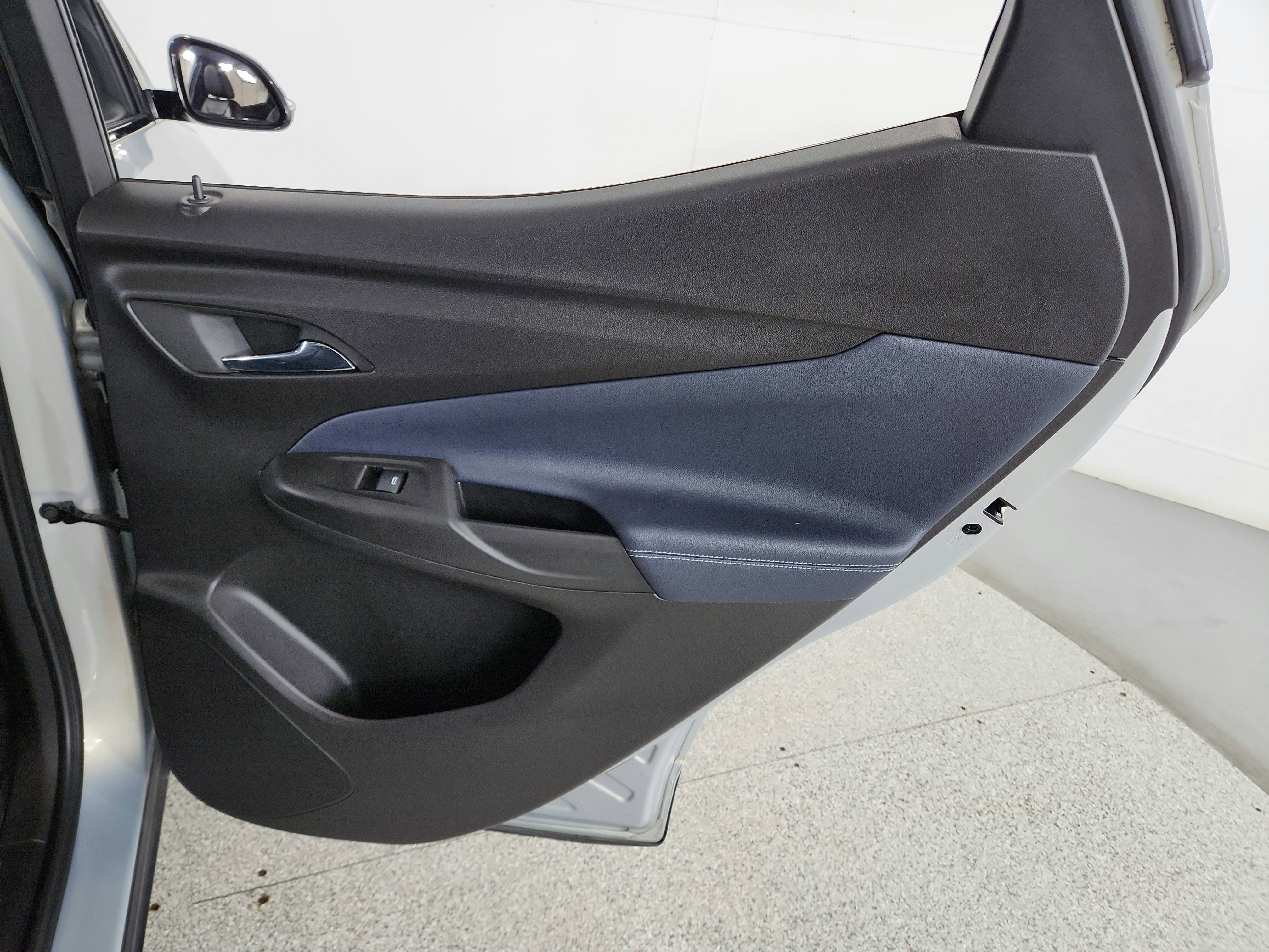 2022 Chevrolet Bolt EUV FWD LT
