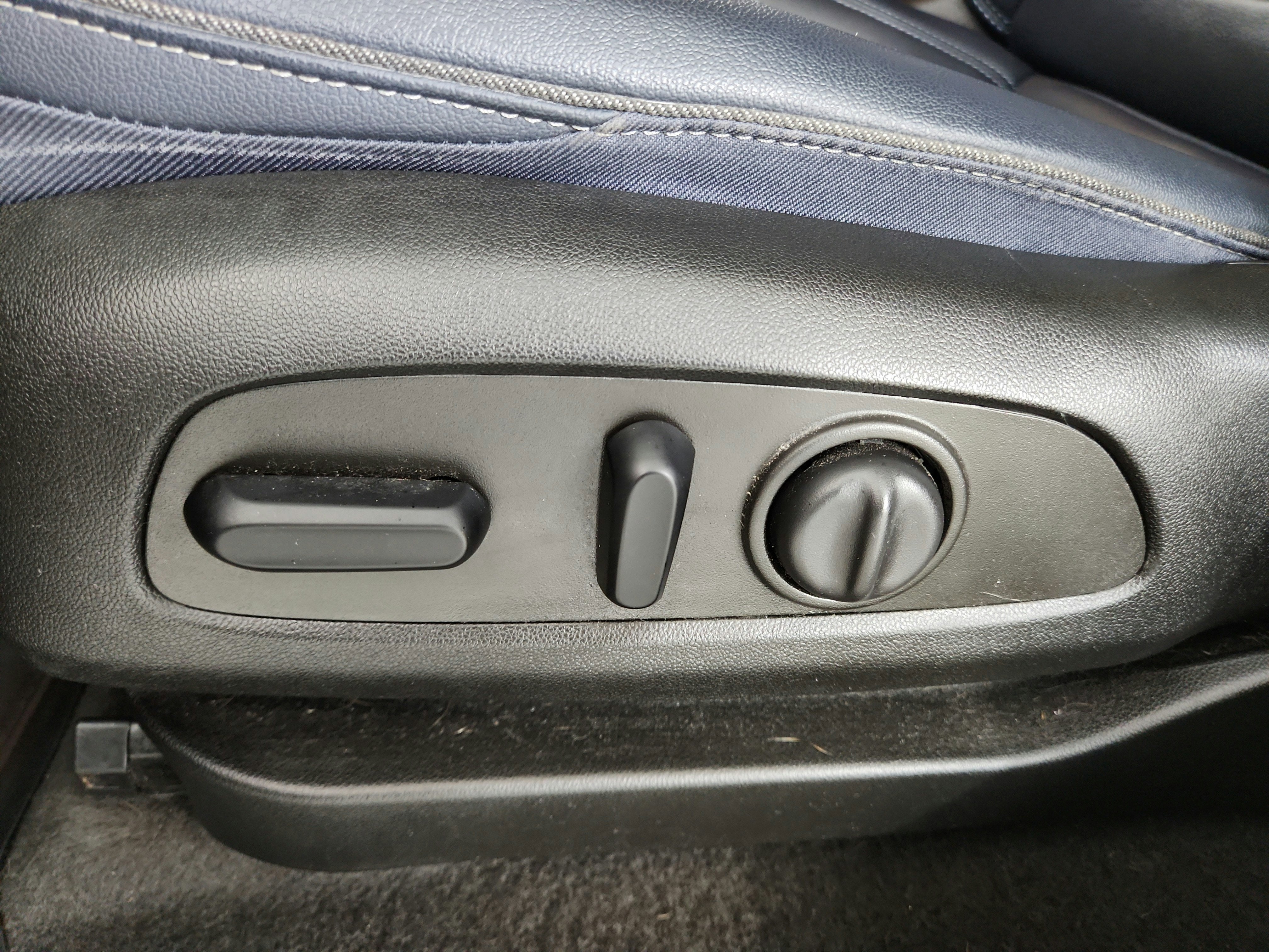 2022 Chevrolet Bolt EUV FWD LT