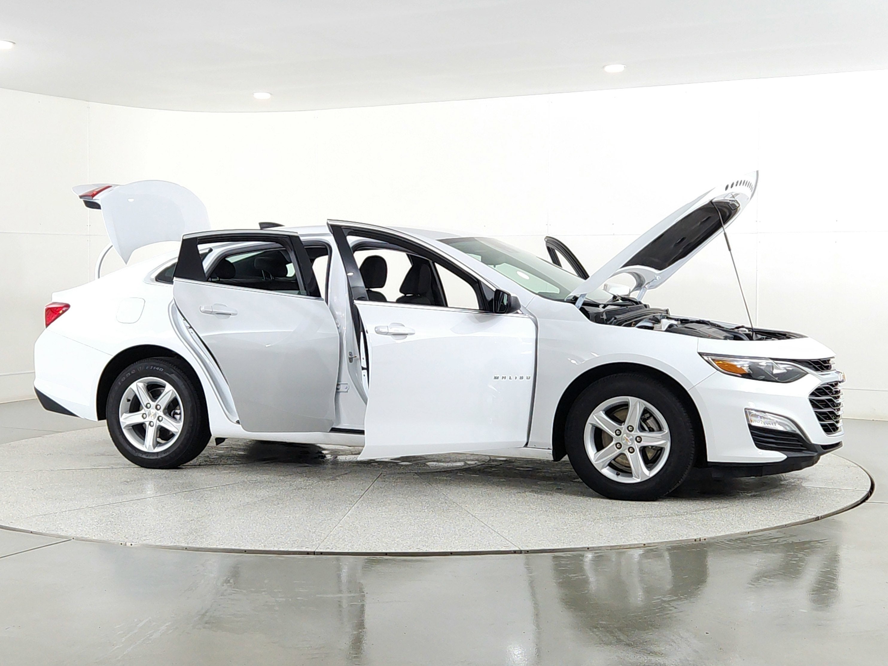 2024 Chevrolet Malibu FWD 1FL