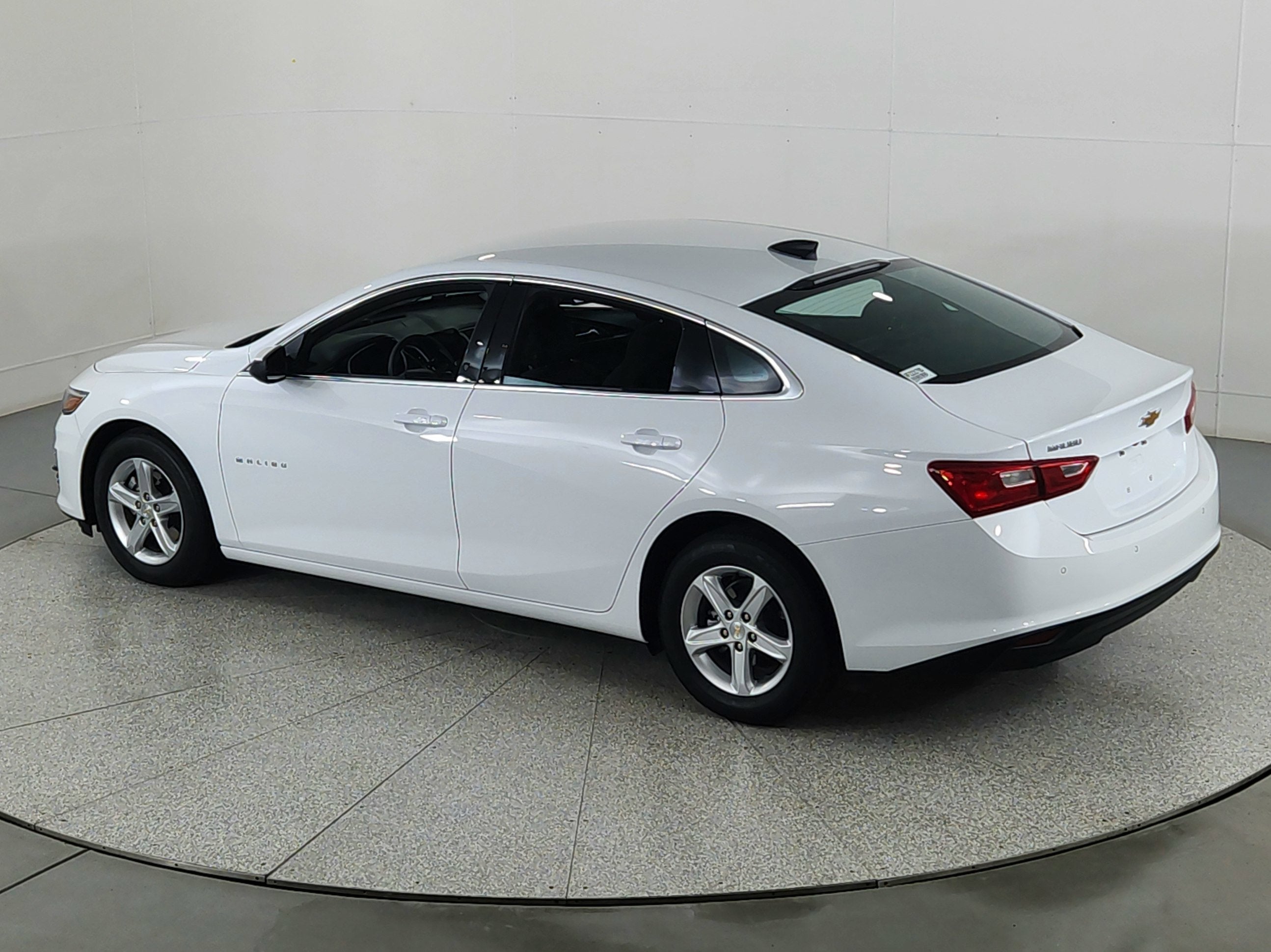 2024 Chevrolet Malibu FWD 1FL