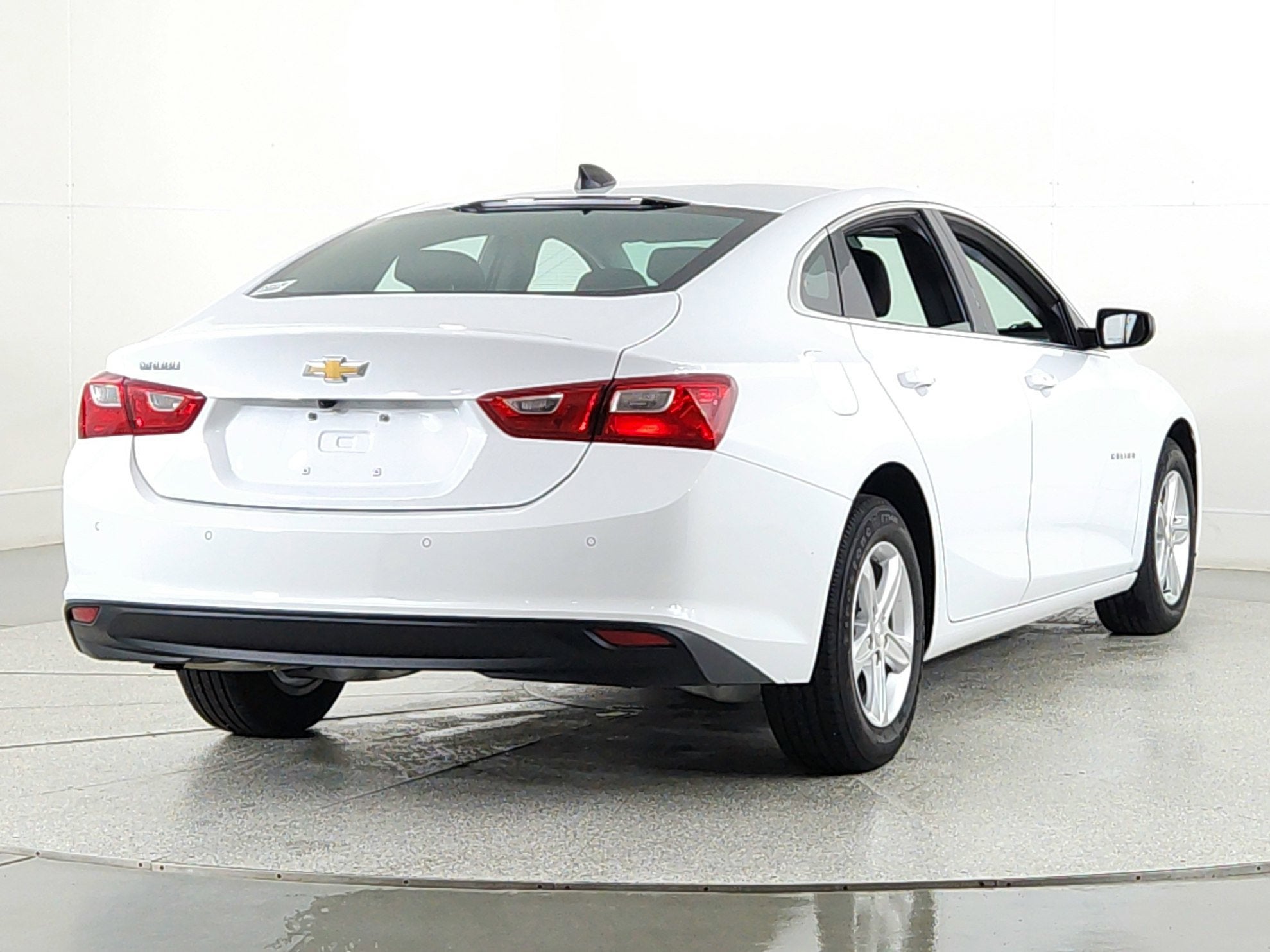 2024 Chevrolet Malibu FWD 1FL