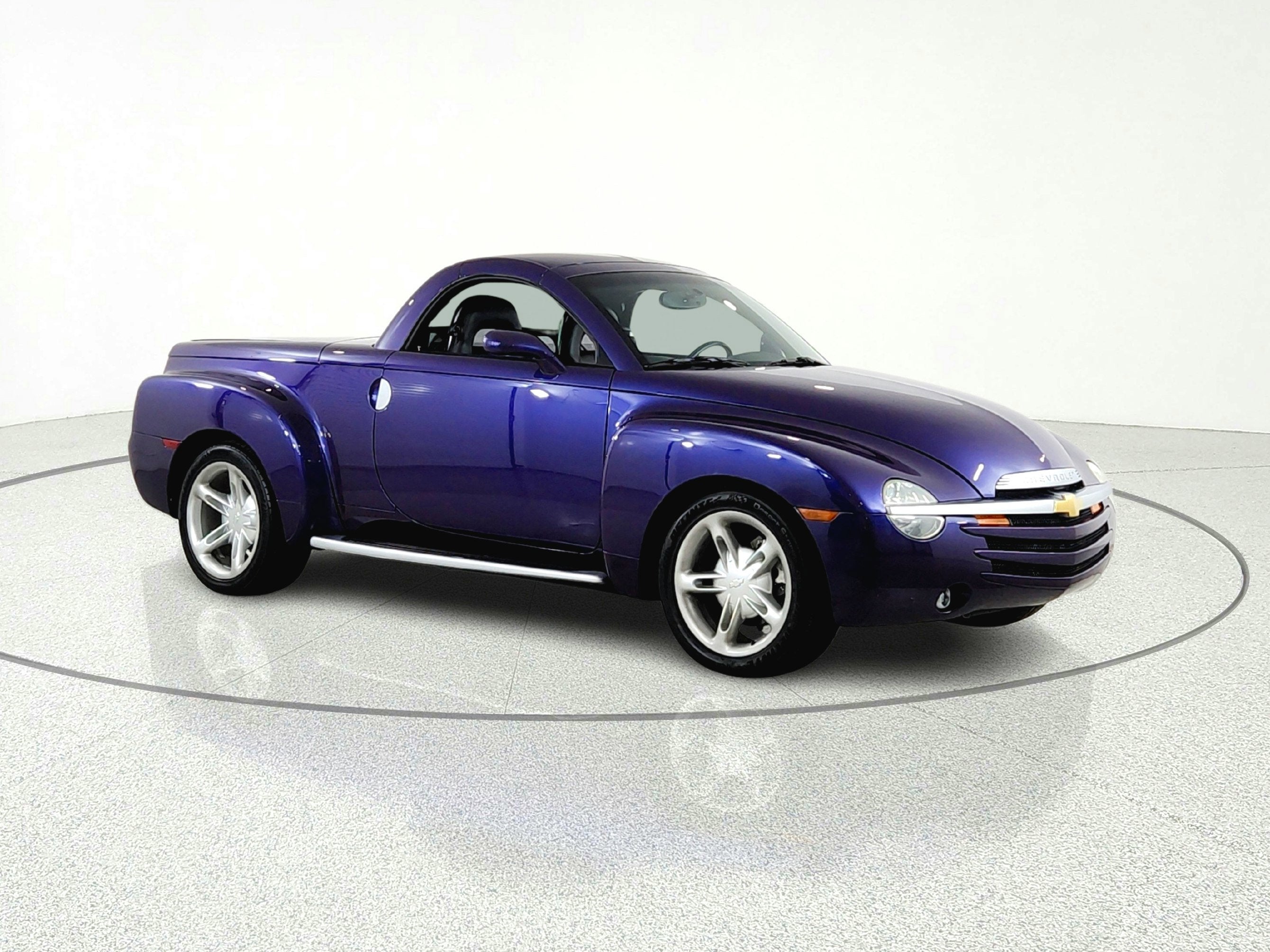 2004 Chevrolet SSR LS