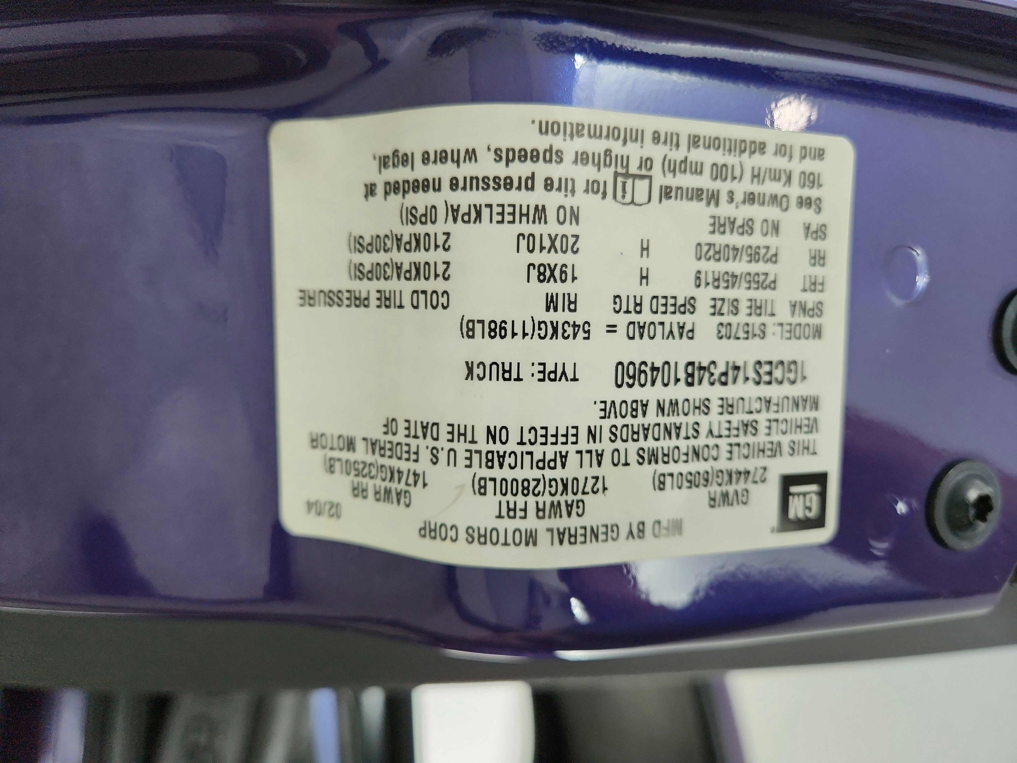 2004 Chevrolet SSR LS