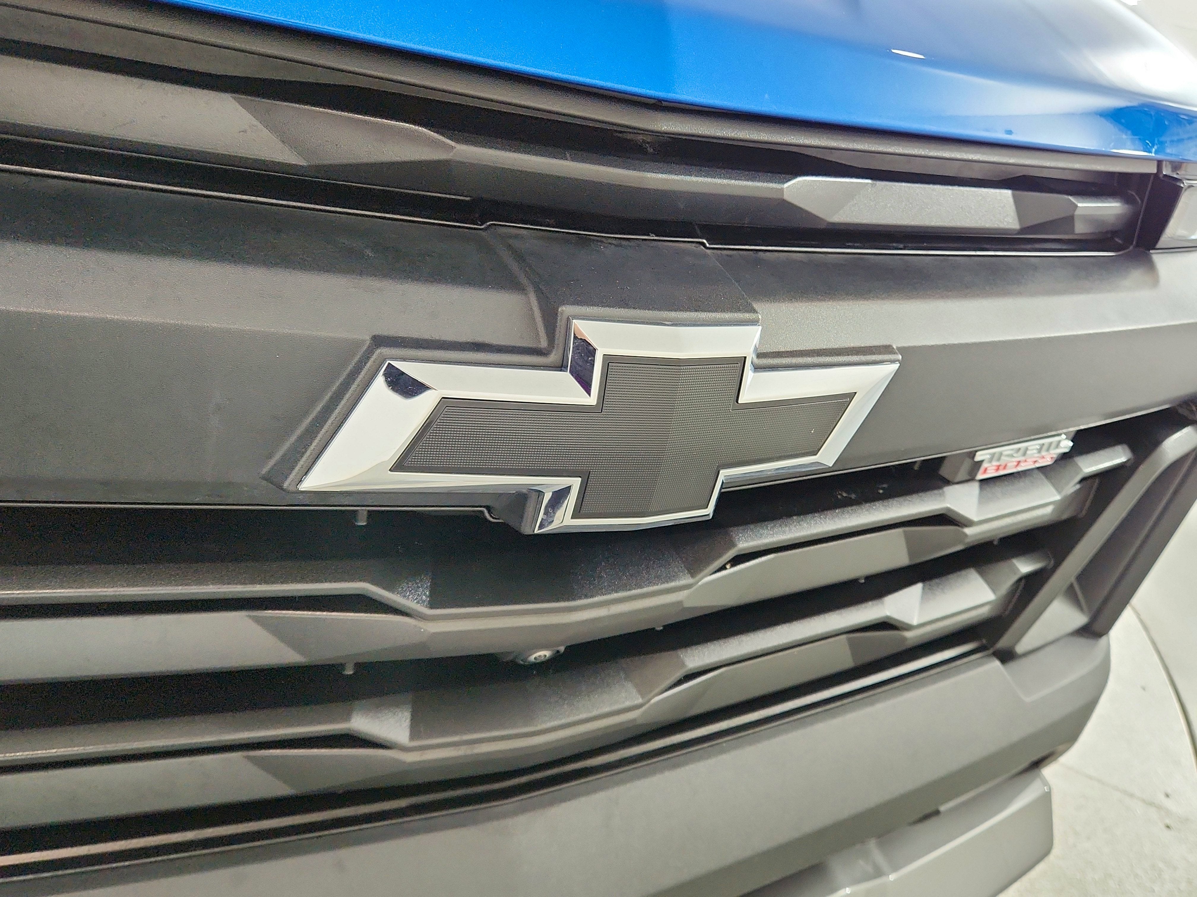 2023 Chevrolet Colorado 4WD Crew Cab Short Box Trail Boss