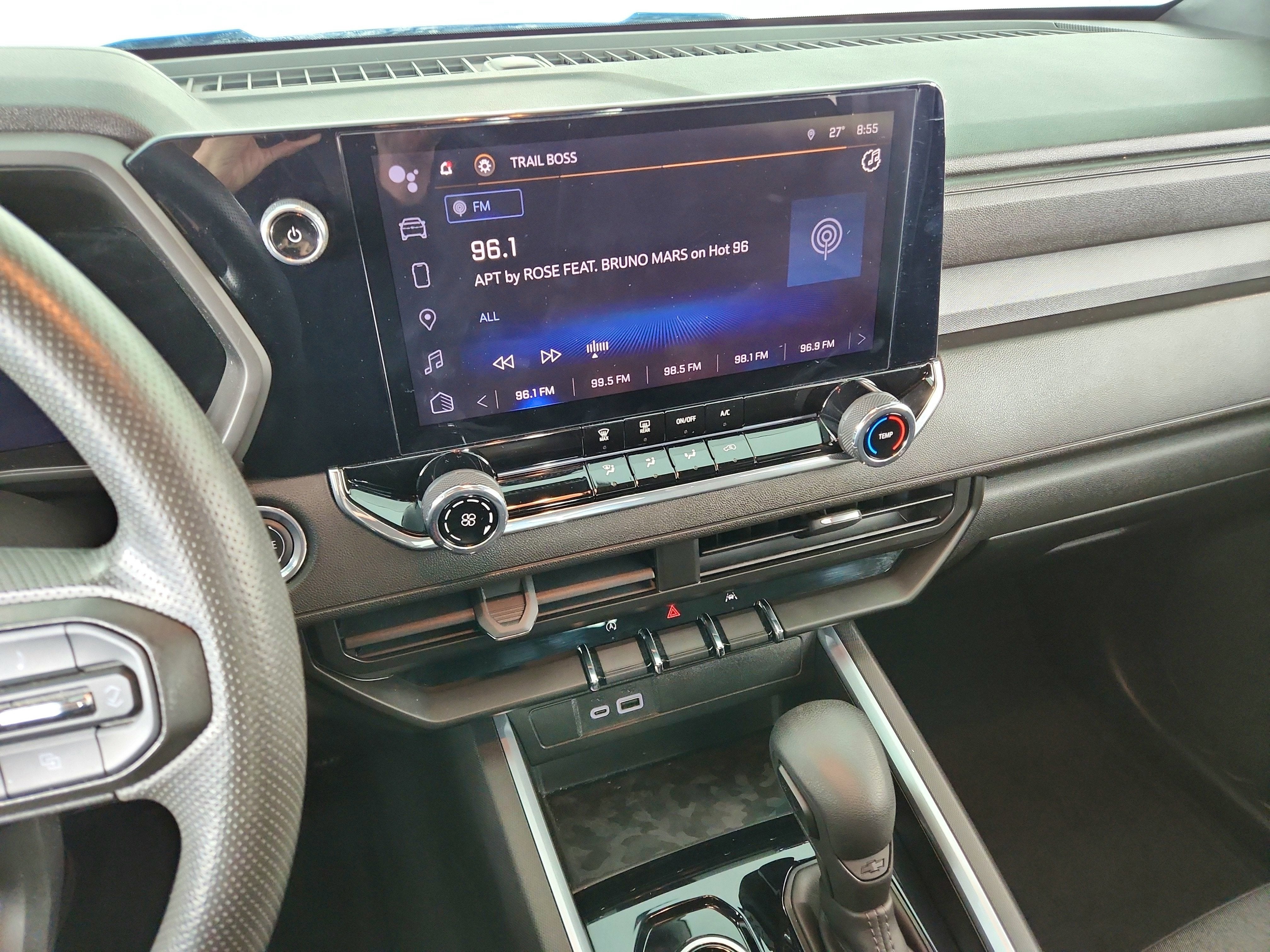 2023 Chevrolet Colorado 4WD Crew Cab Short Box Trail Boss