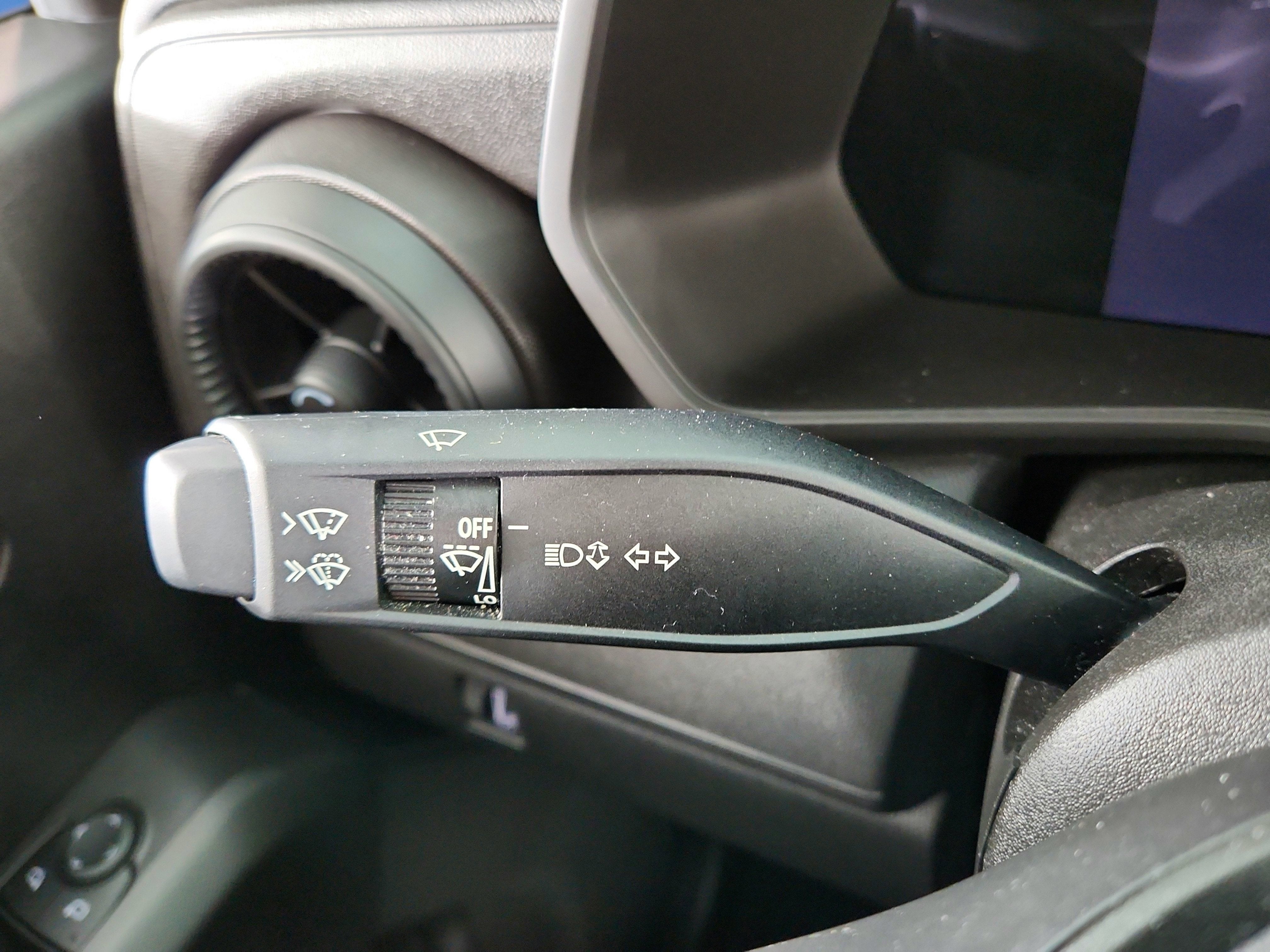 2023 Chevrolet Colorado 4WD Crew Cab Short Box Trail Boss