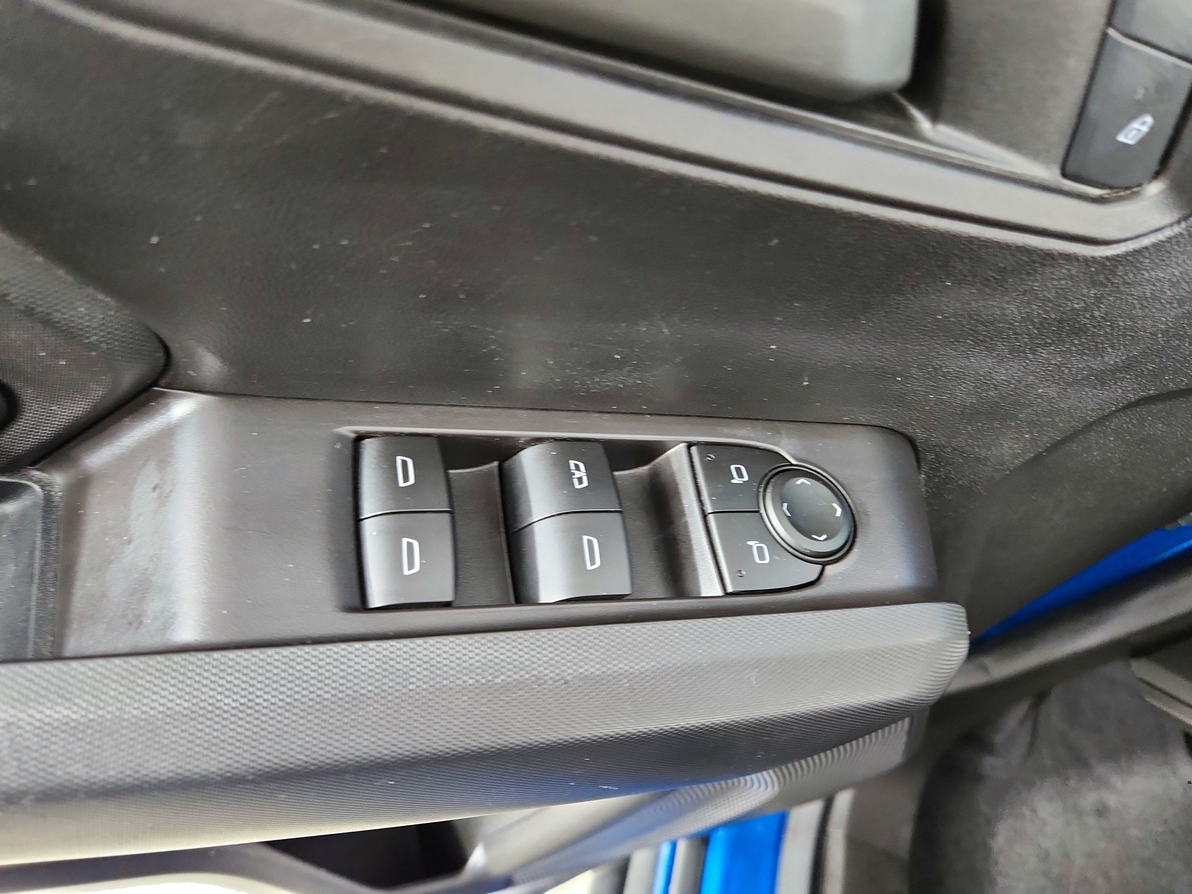 2023 Chevrolet Colorado 4WD Crew Cab Short Box Trail Boss