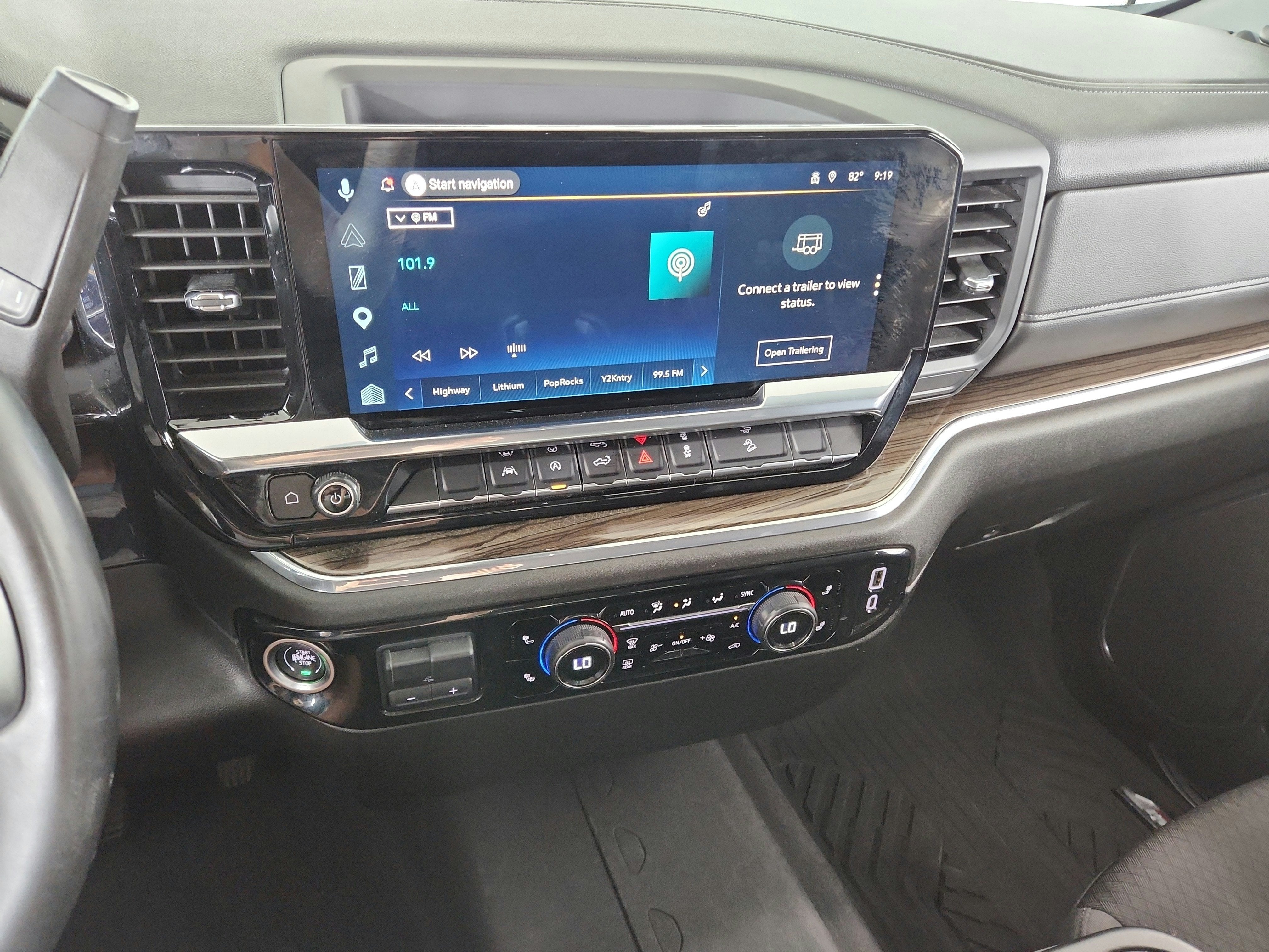 2024 Chevrolet Silverado 1500 4WD Crew Cab Short Bed LT