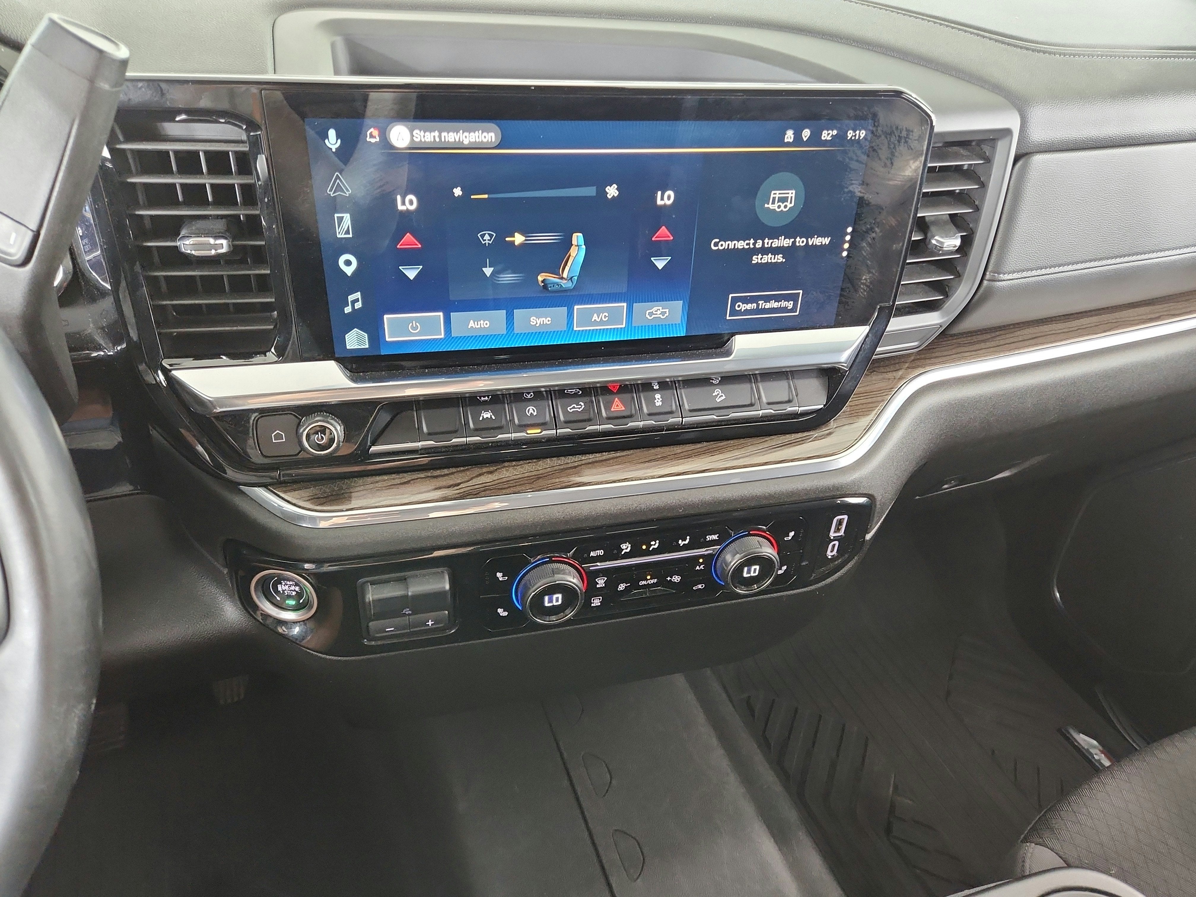 2024 Chevrolet Silverado 1500 4WD Crew Cab Short Bed LT