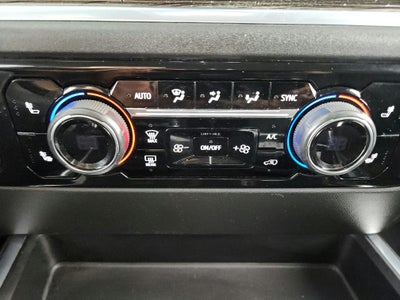 2022 Chevrolet Silverado 1500 4WD Crew Cab Short Bed RST