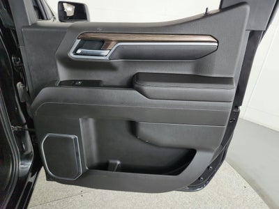 2022 Chevrolet Silverado 1500 4WD Crew Cab Short Bed RST