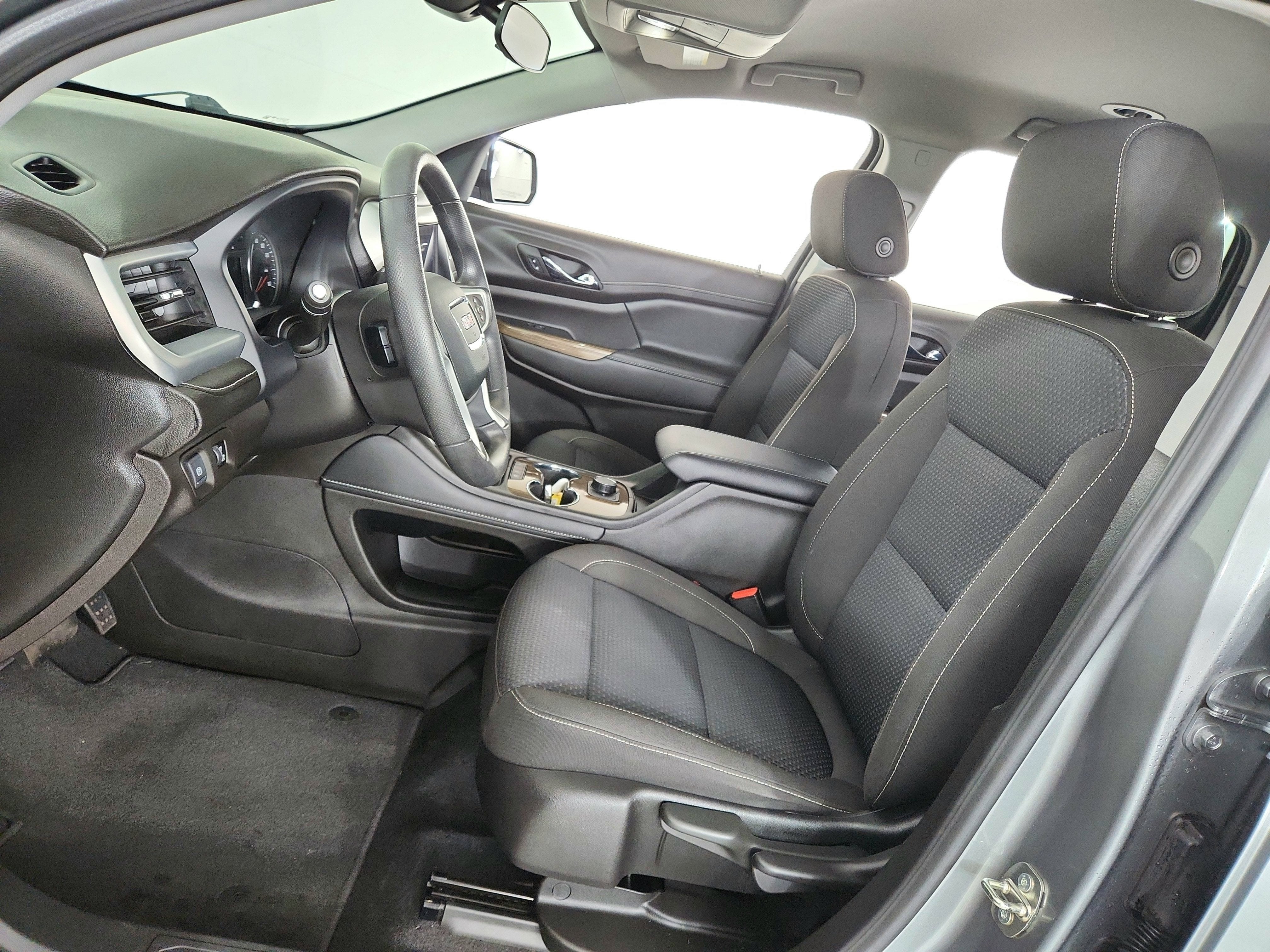 2023 GMC Acadia FWD SLE