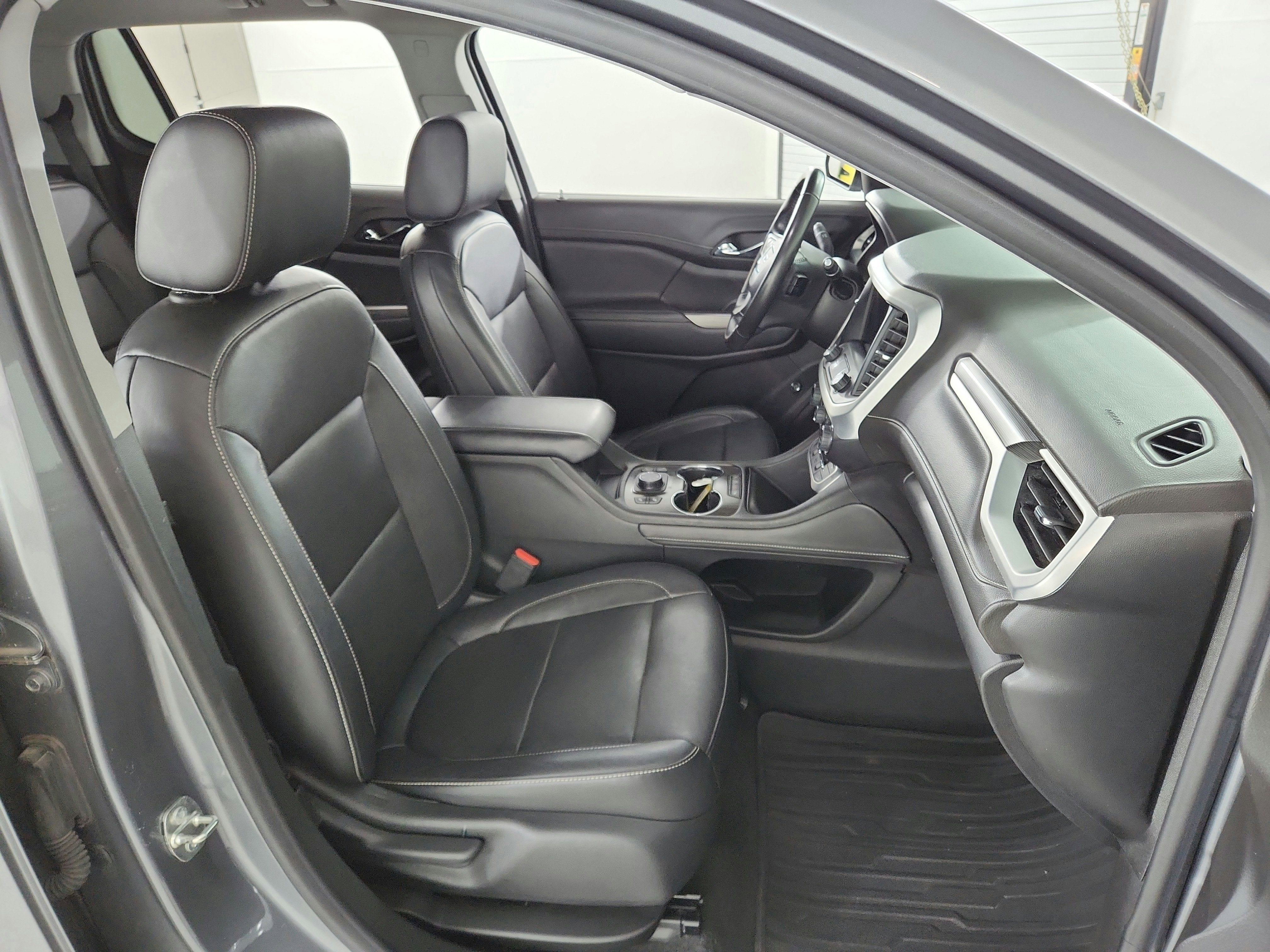 2020 GMC Acadia AWD SLT