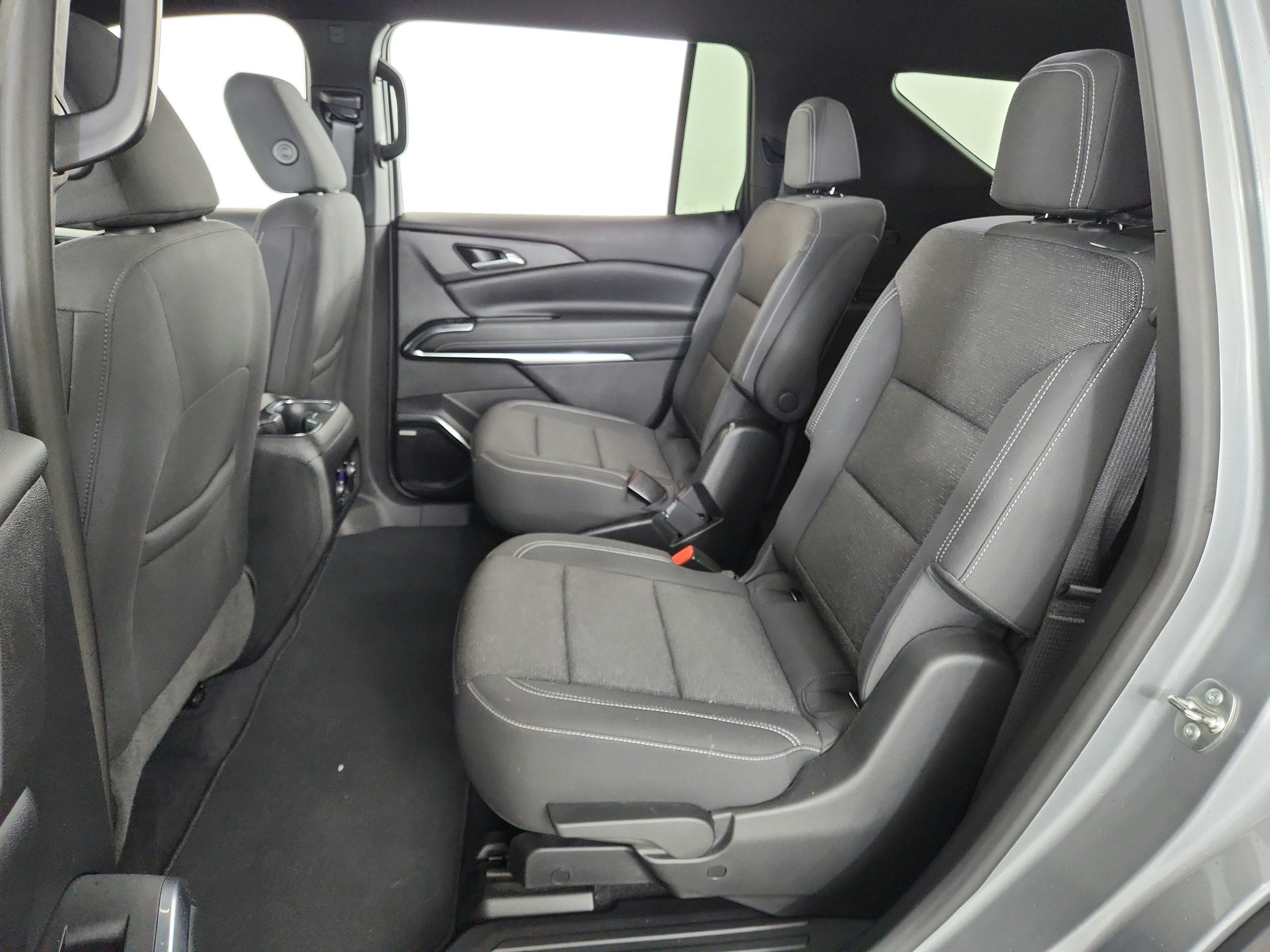 2024 Chevrolet Traverse FWD LT