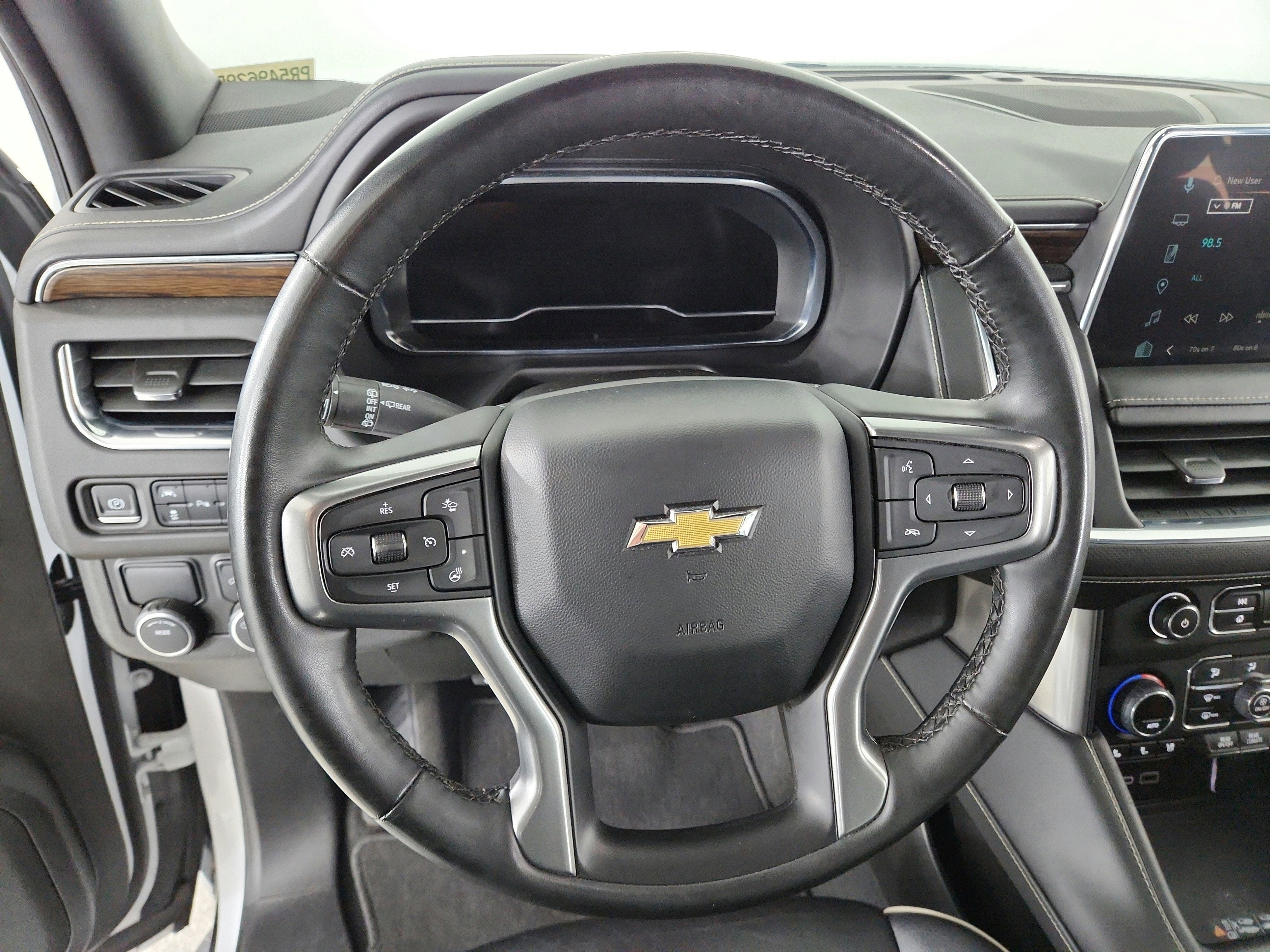 2023 Chevrolet Suburban 2WD Premier