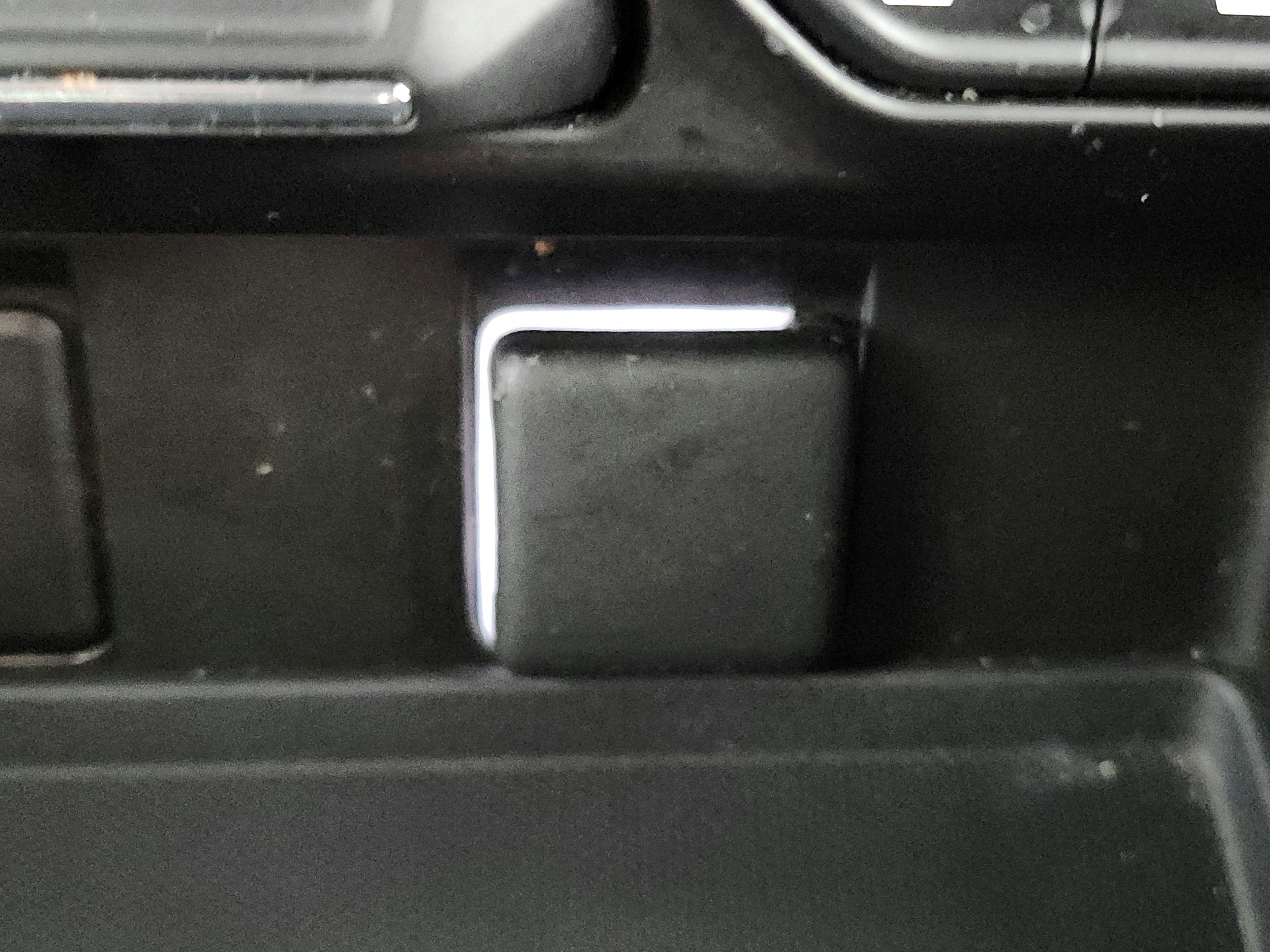 2023 Chevrolet Suburban 2WD Premier