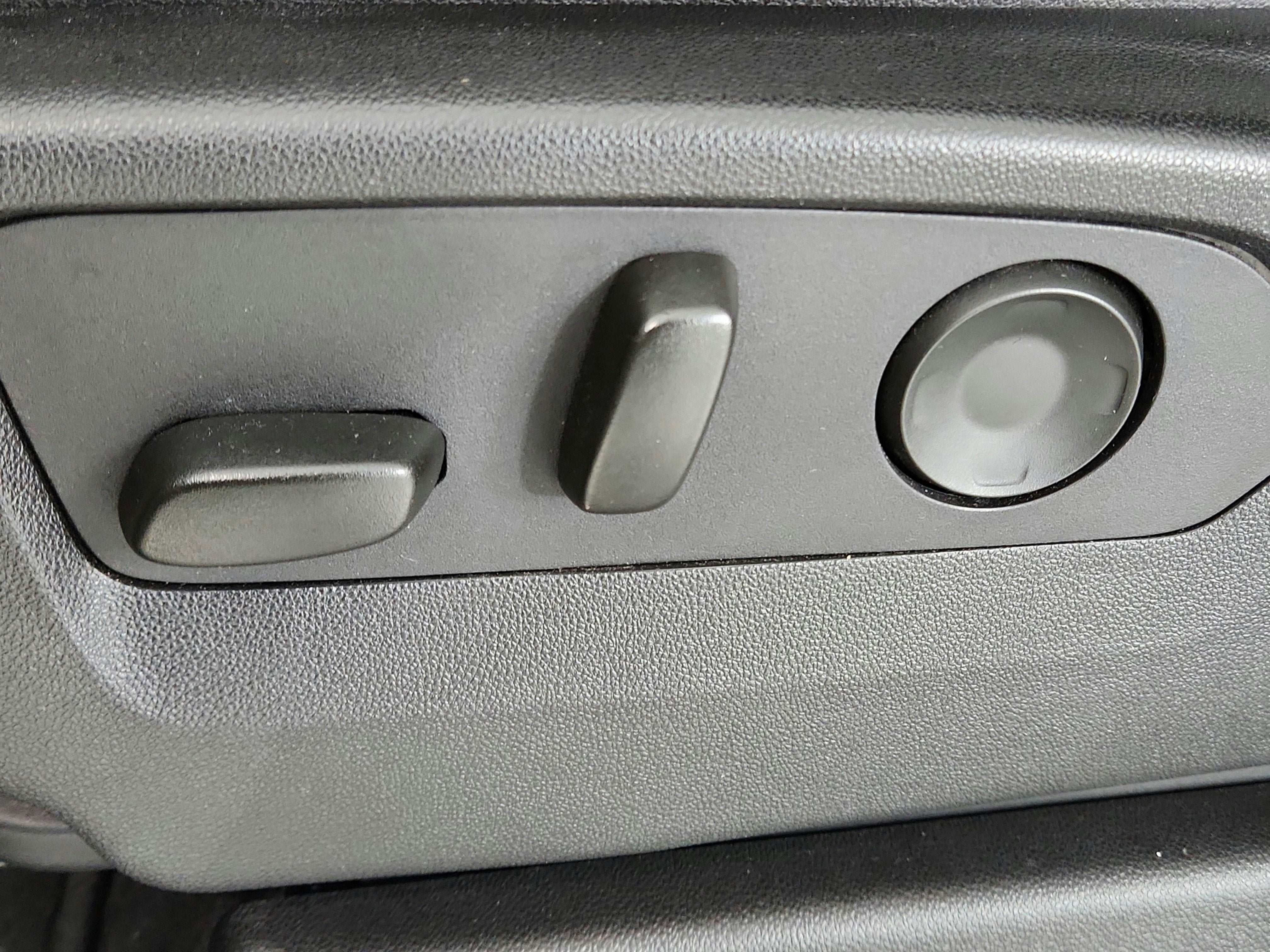 2023 Chevrolet Suburban 2WD Premier