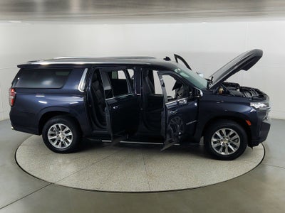 2023 Chevrolet Suburban 2WD Premier