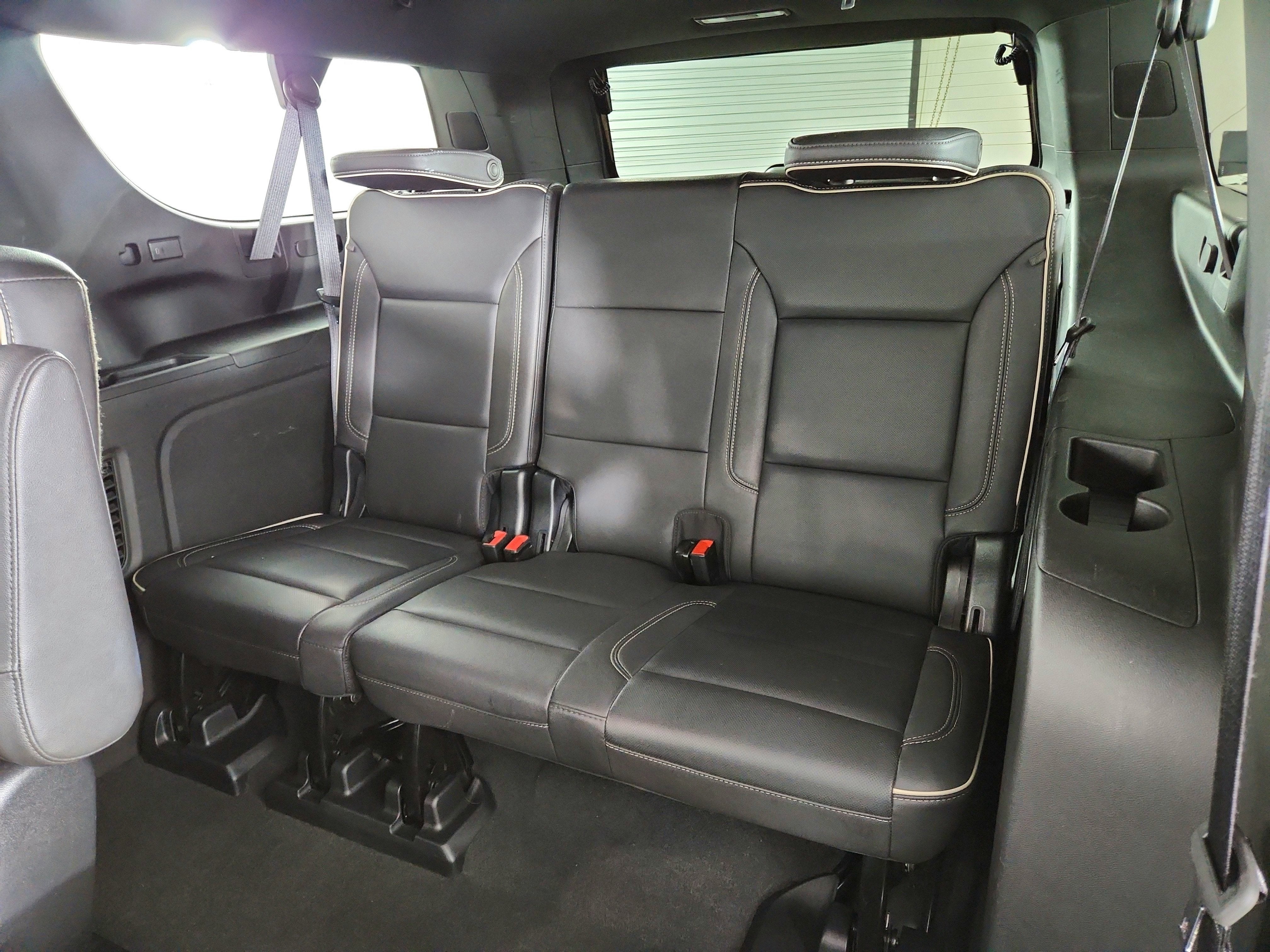 2023 Chevrolet Suburban 2WD Premier