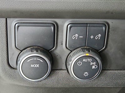 2023 Chevrolet Suburban 2WD Premier