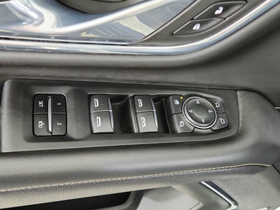 2023 Chevrolet Suburban 2WD Premier