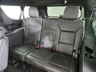 2023 Chevrolet Suburban 2WD Premier