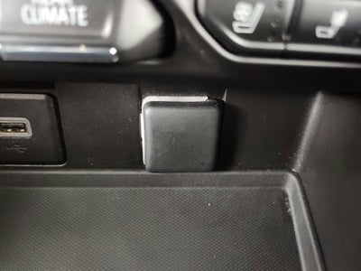 2023 Chevrolet Suburban 4WD Premier