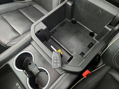 2023 Chevrolet Suburban 4WD Premier