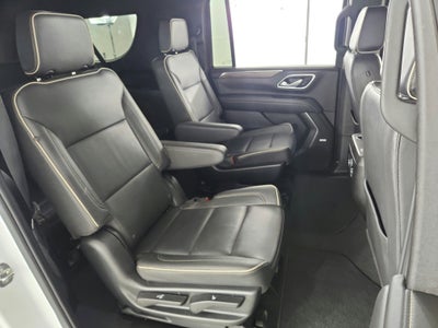 2023 Chevrolet Suburban 4WD Premier