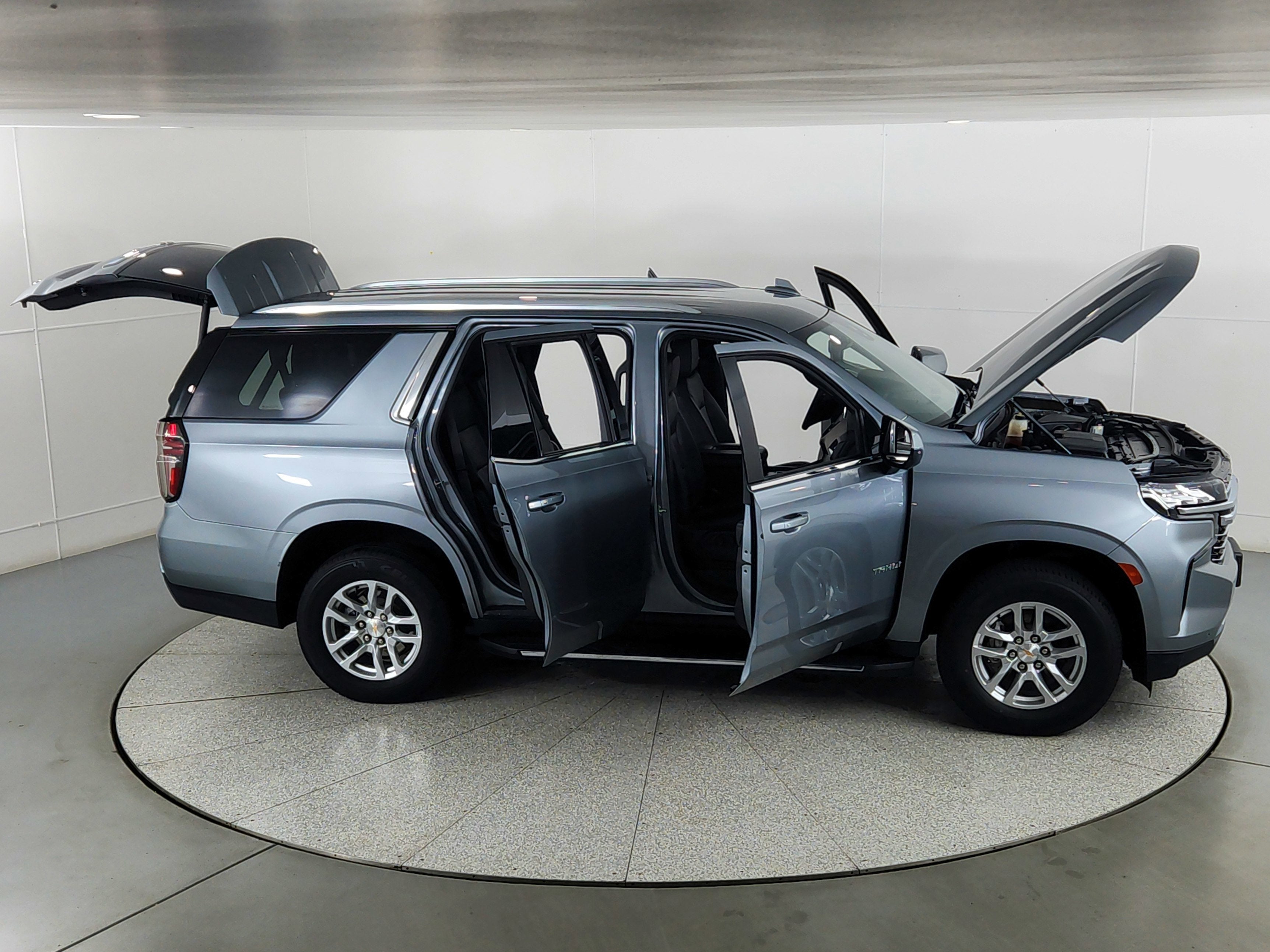 2023 Chevrolet Tahoe 4WD LT