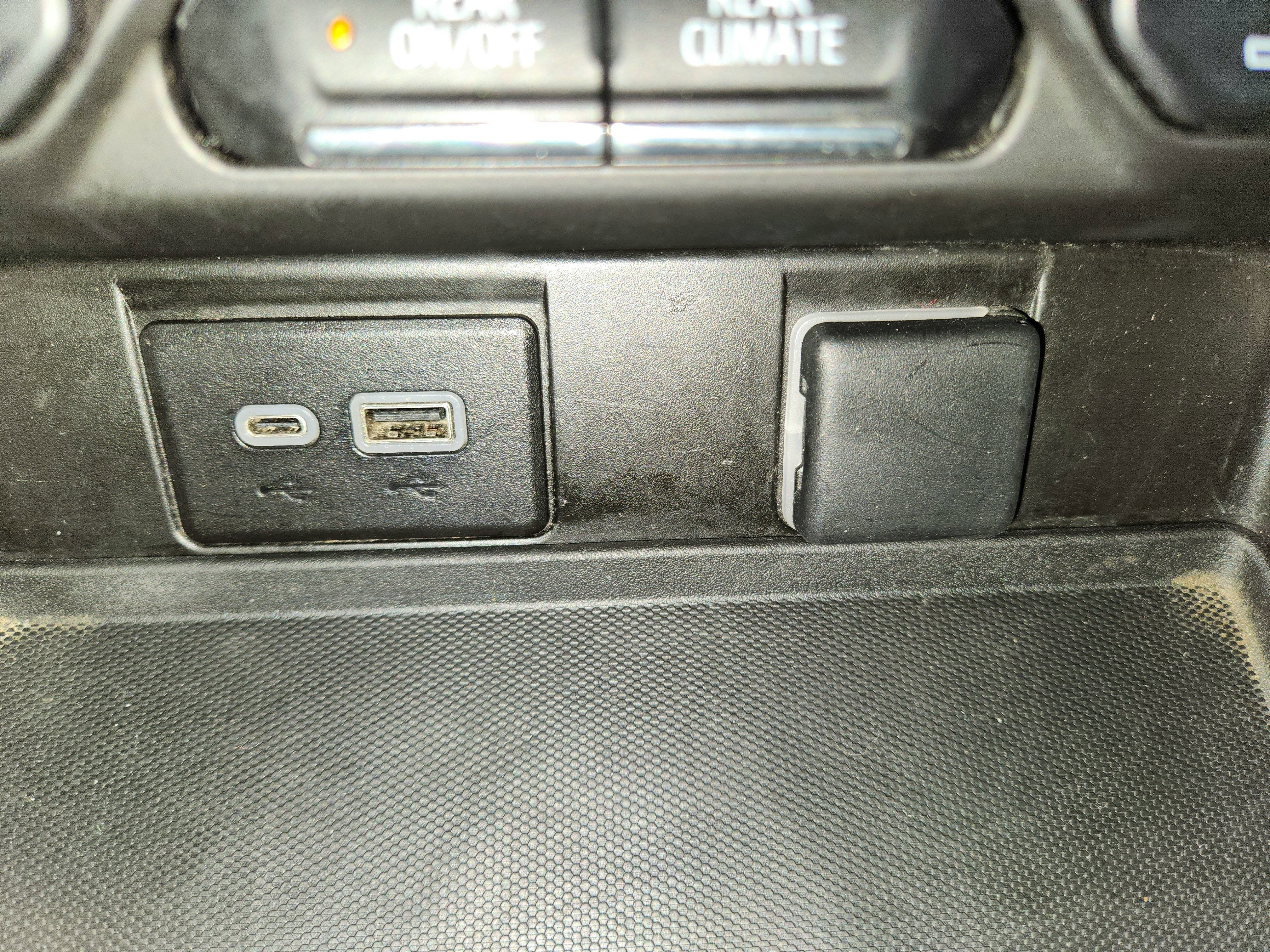 2023 Chevrolet Tahoe 4WD LT