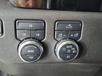 2025 GMC Sierra 2500HD 4WD Regular Cab Long Bed SLE