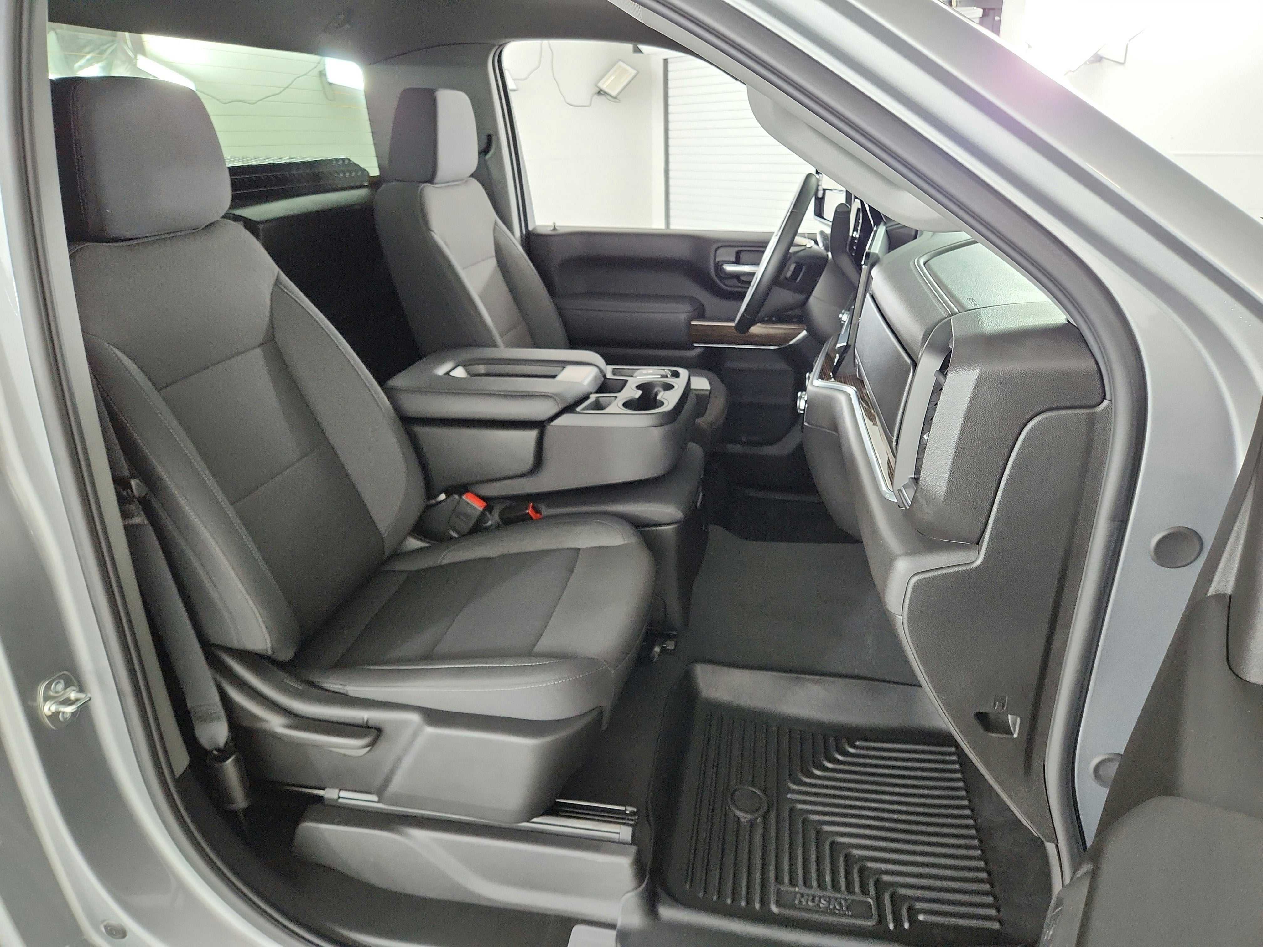 2025 GMC Sierra 2500HD 4WD Regular Cab Long Bed SLE