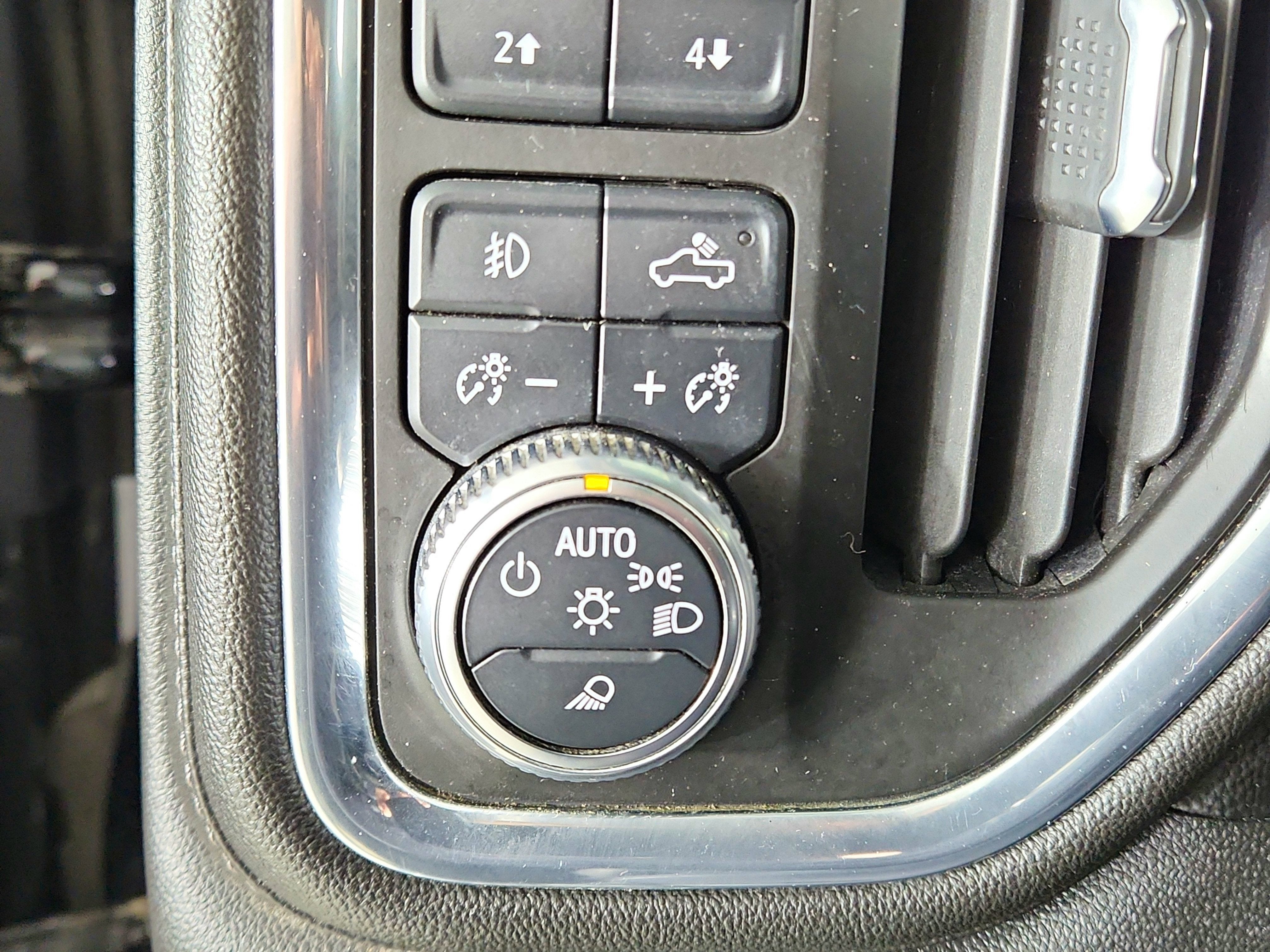 2021 GMC Sierra 2500HD 4WD Crew Cab Standard Bed Denali