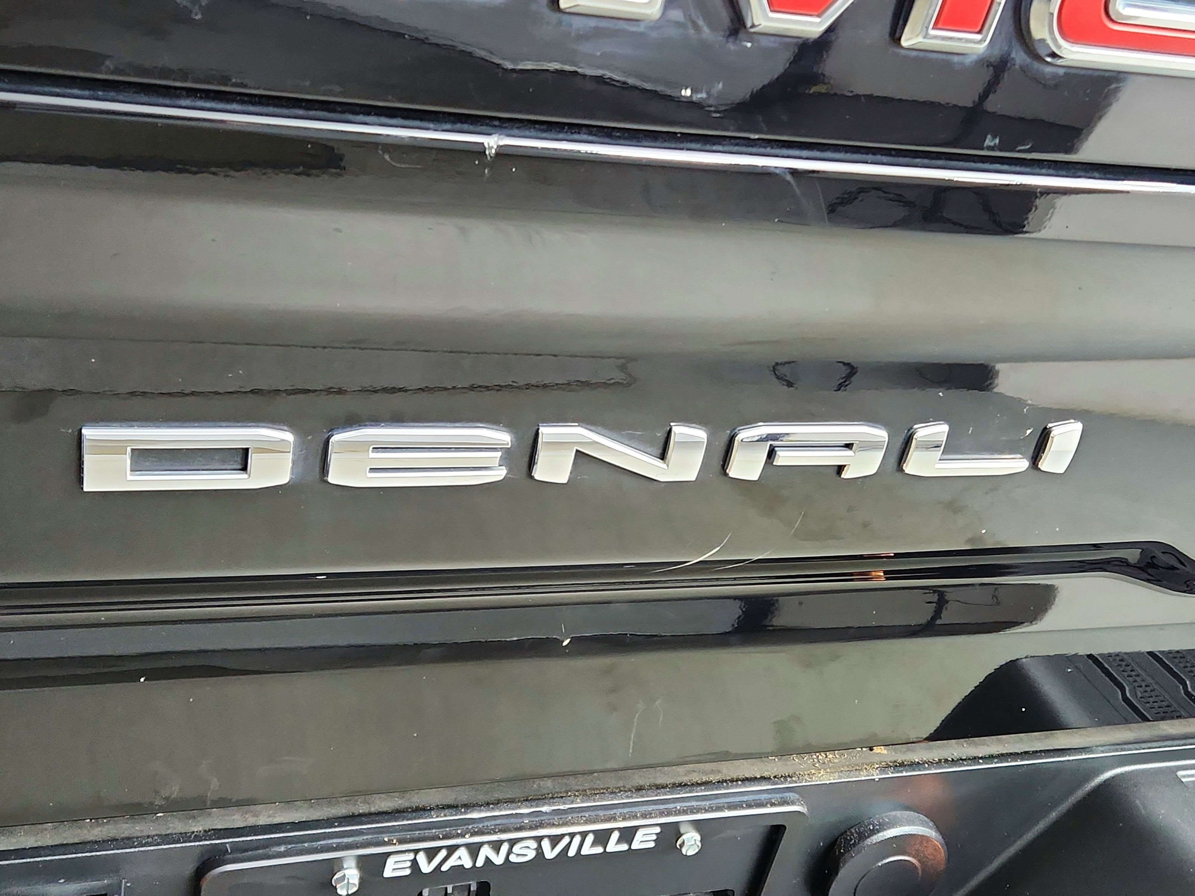 2021 GMC Sierra 2500HD 4WD Crew Cab Standard Bed Denali