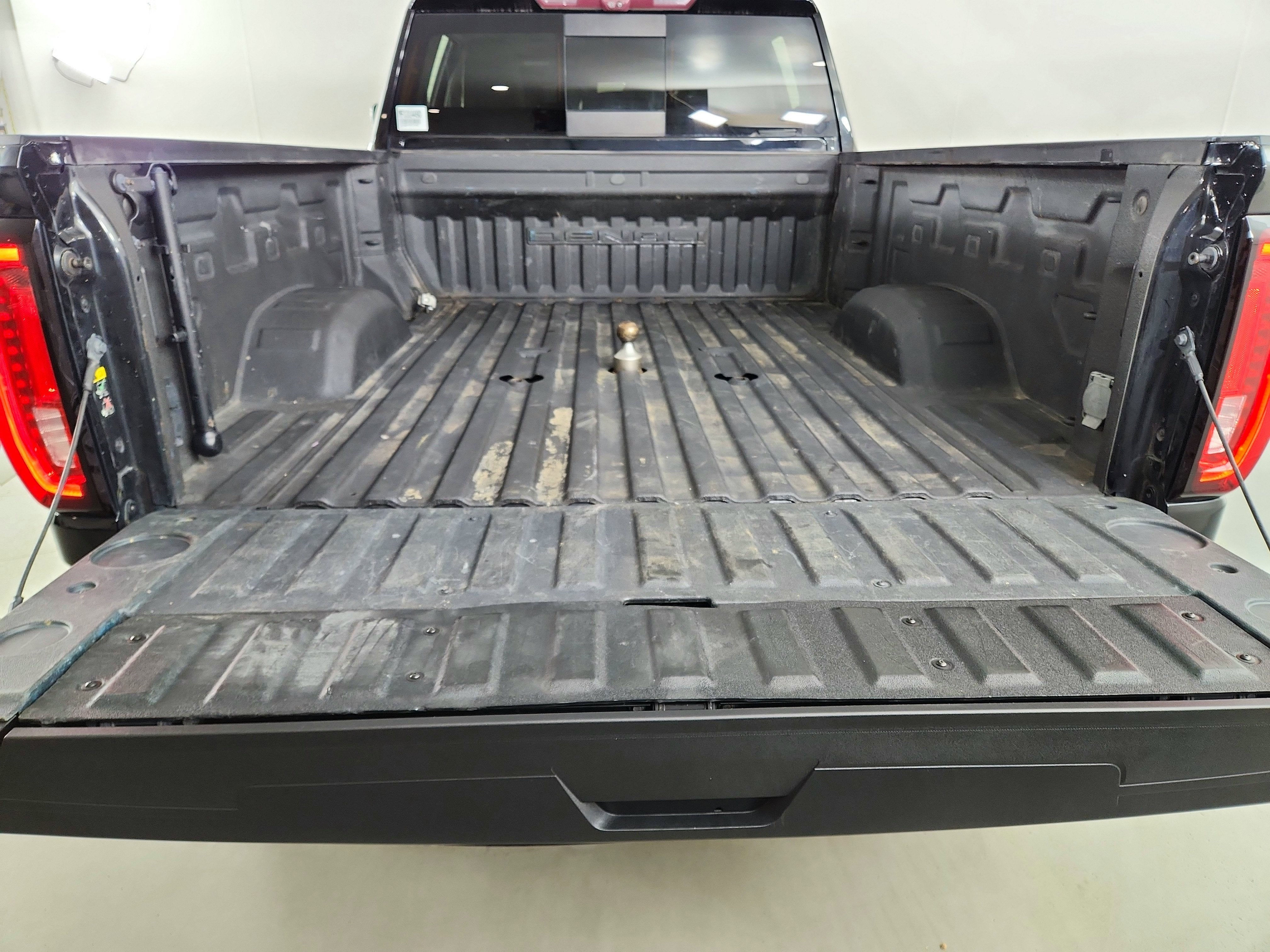 2021 GMC Sierra 2500HD 4WD Crew Cab Standard Bed Denali