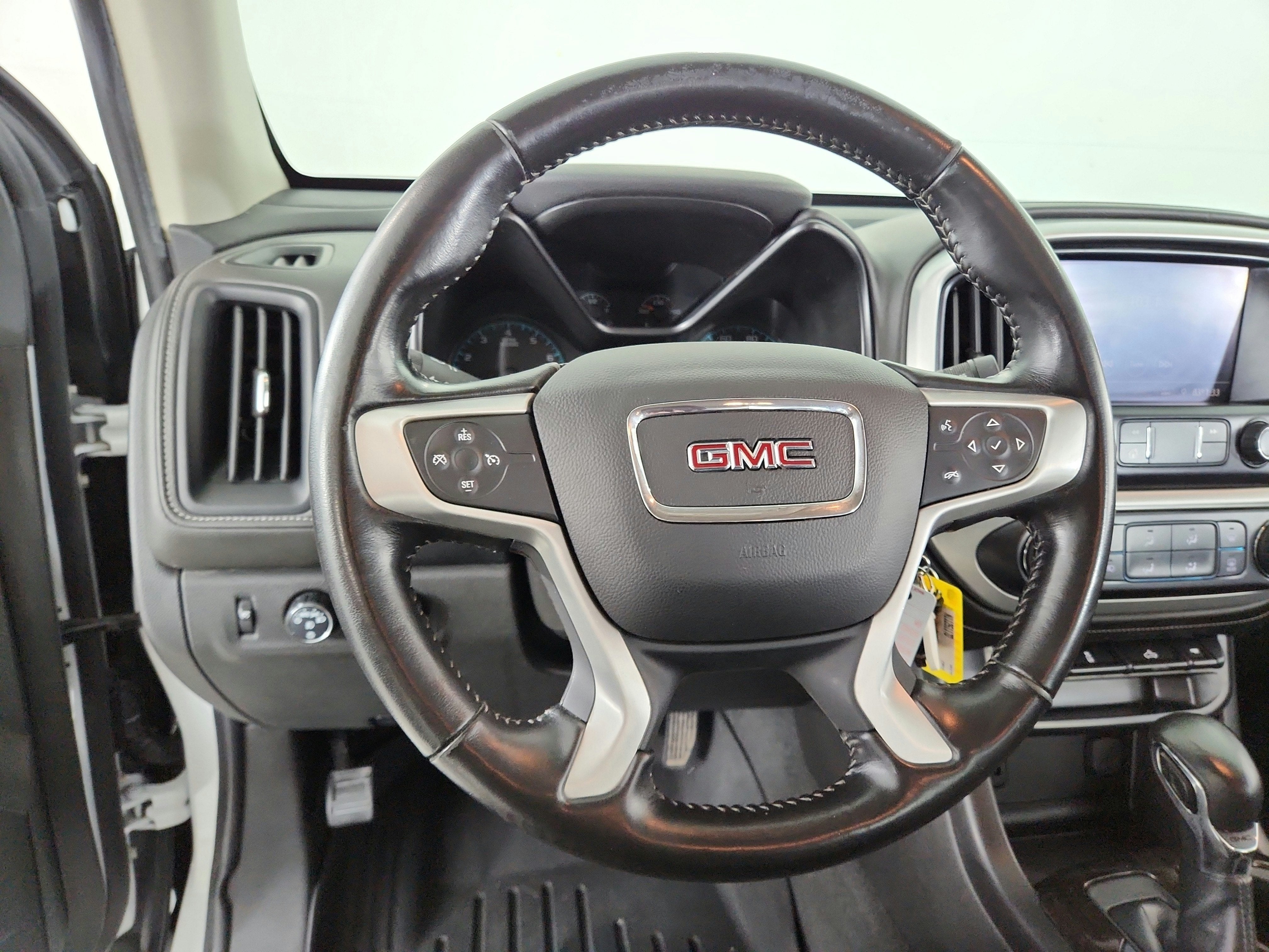 2022 GMC Canyon 4WD Crew Cab Short Box Elevation