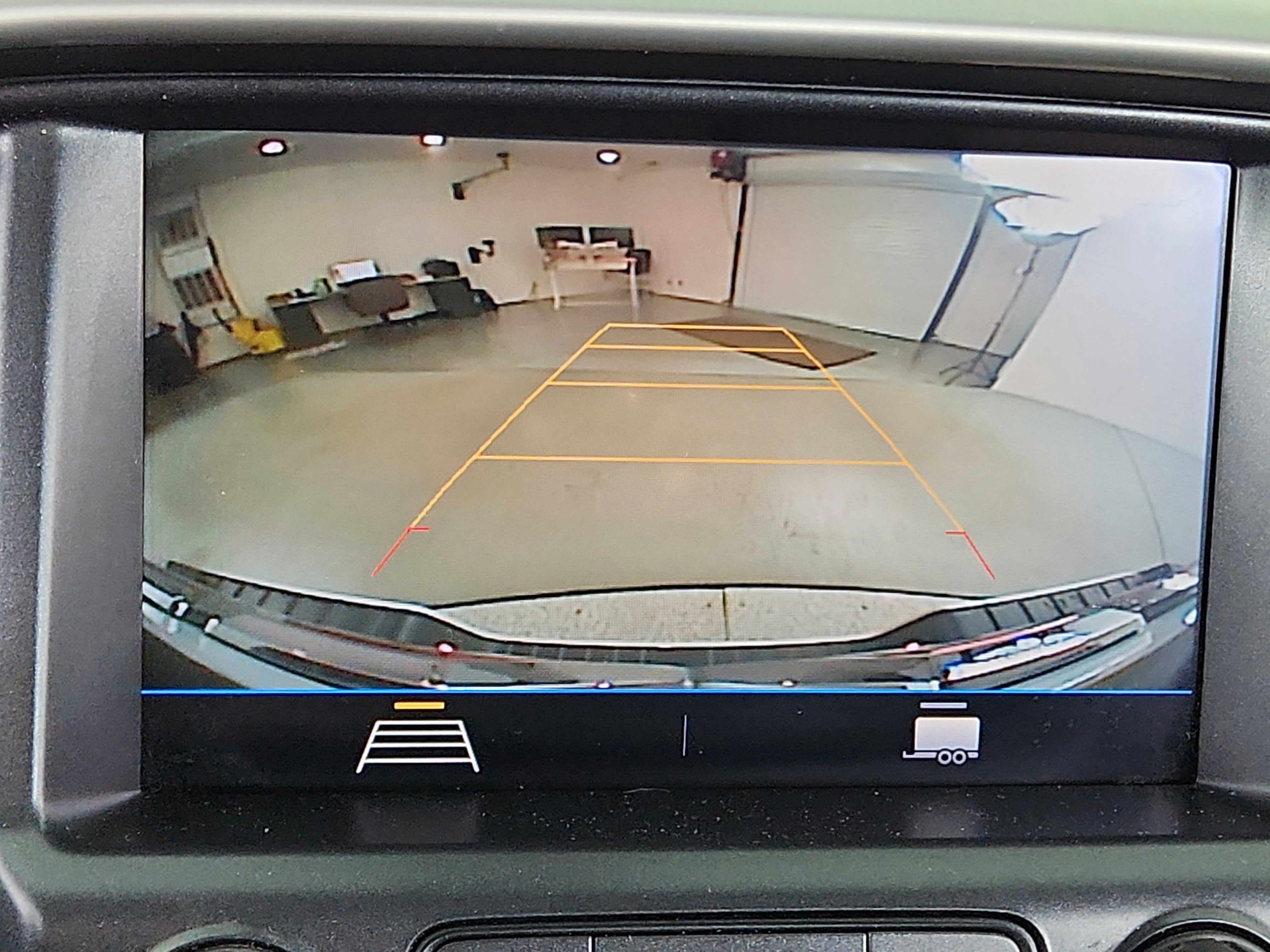 2022 GMC Canyon 4WD Crew Cab Short Box Elevation